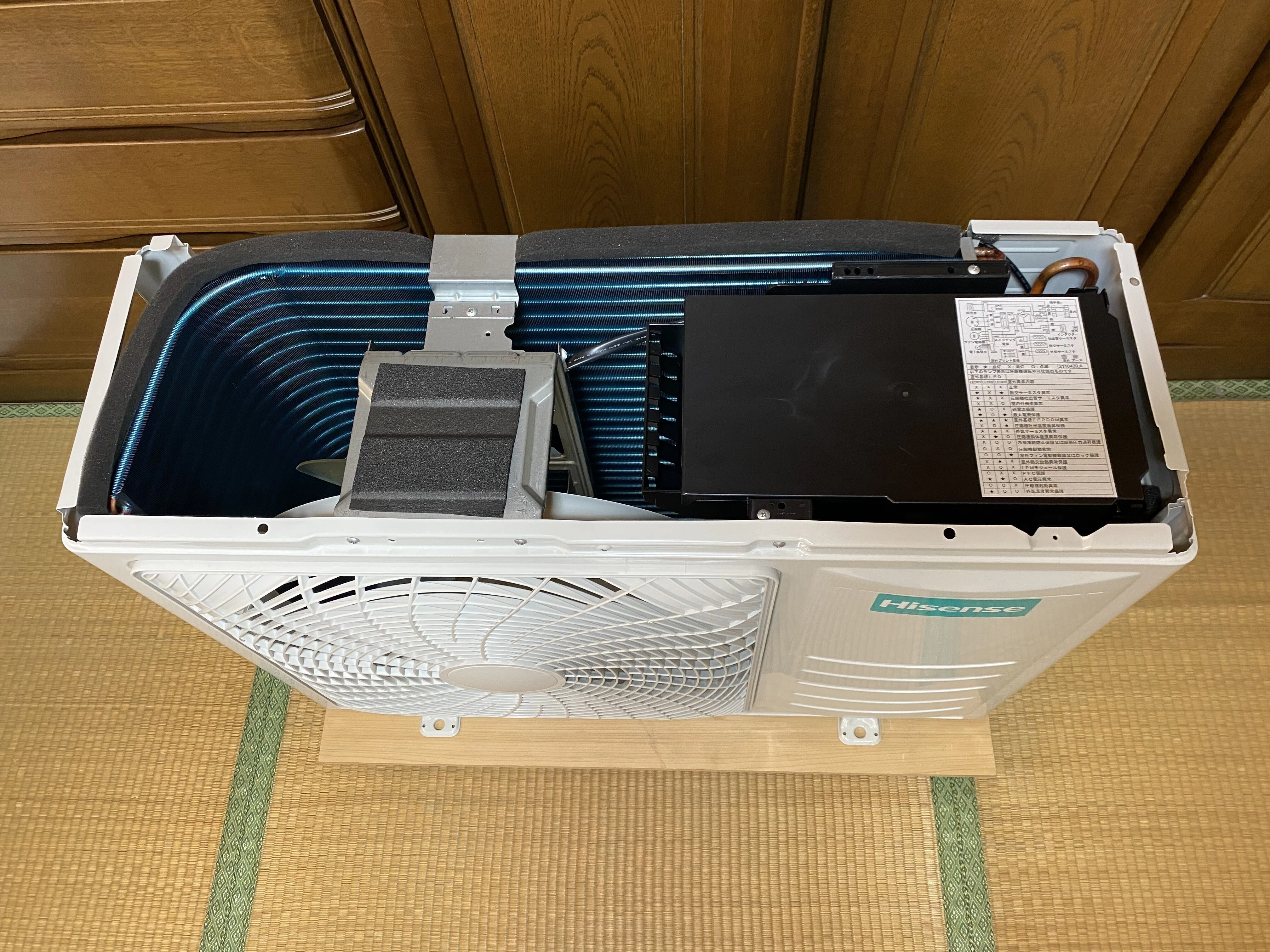 ハイセンスエアコンSシリーズ室外機 HA-S40C2の分解調査 14畳用/200V
