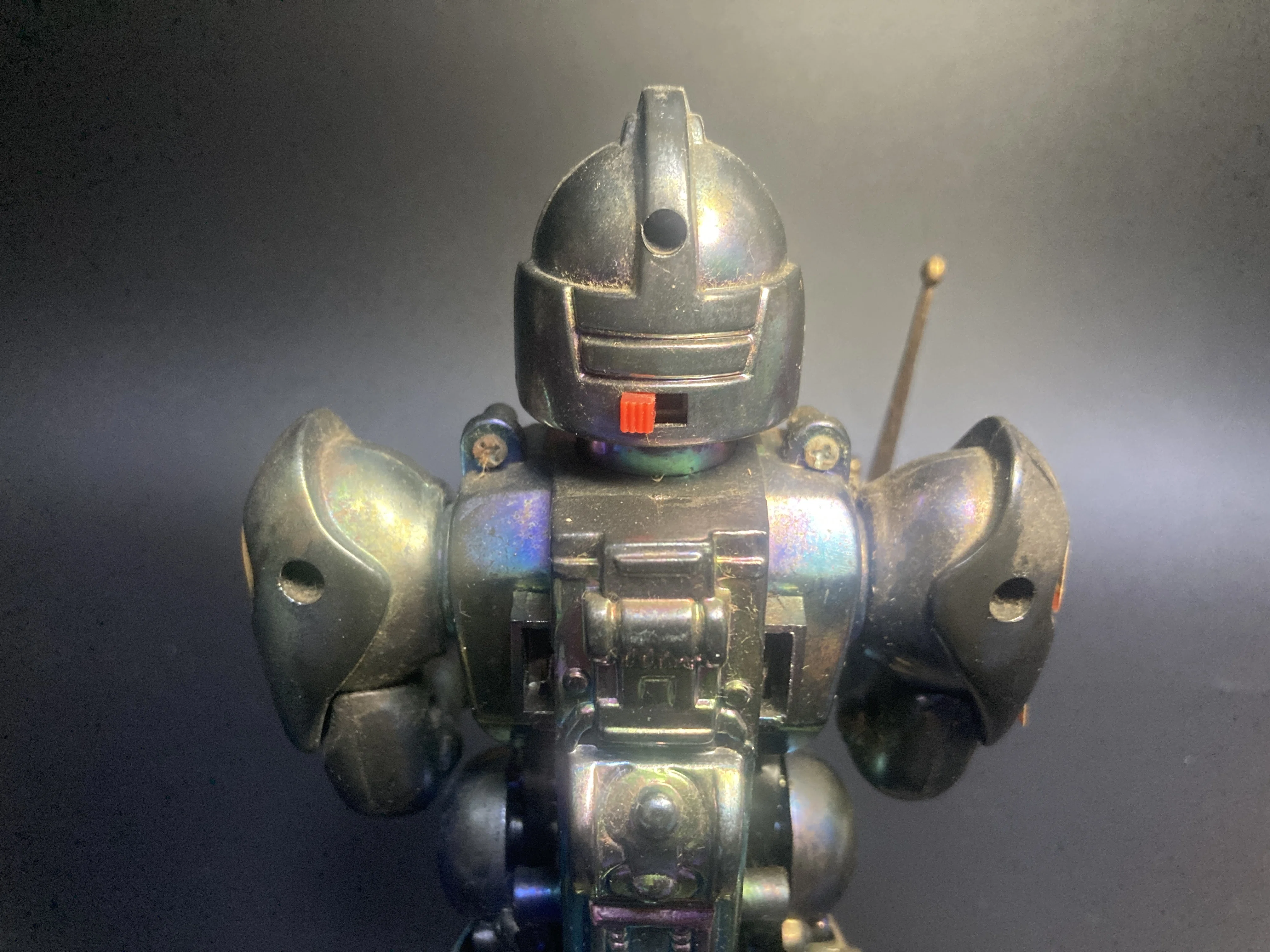 平成に出会った昭和ロボット感──電動歩行ロボット メタルウォーカー