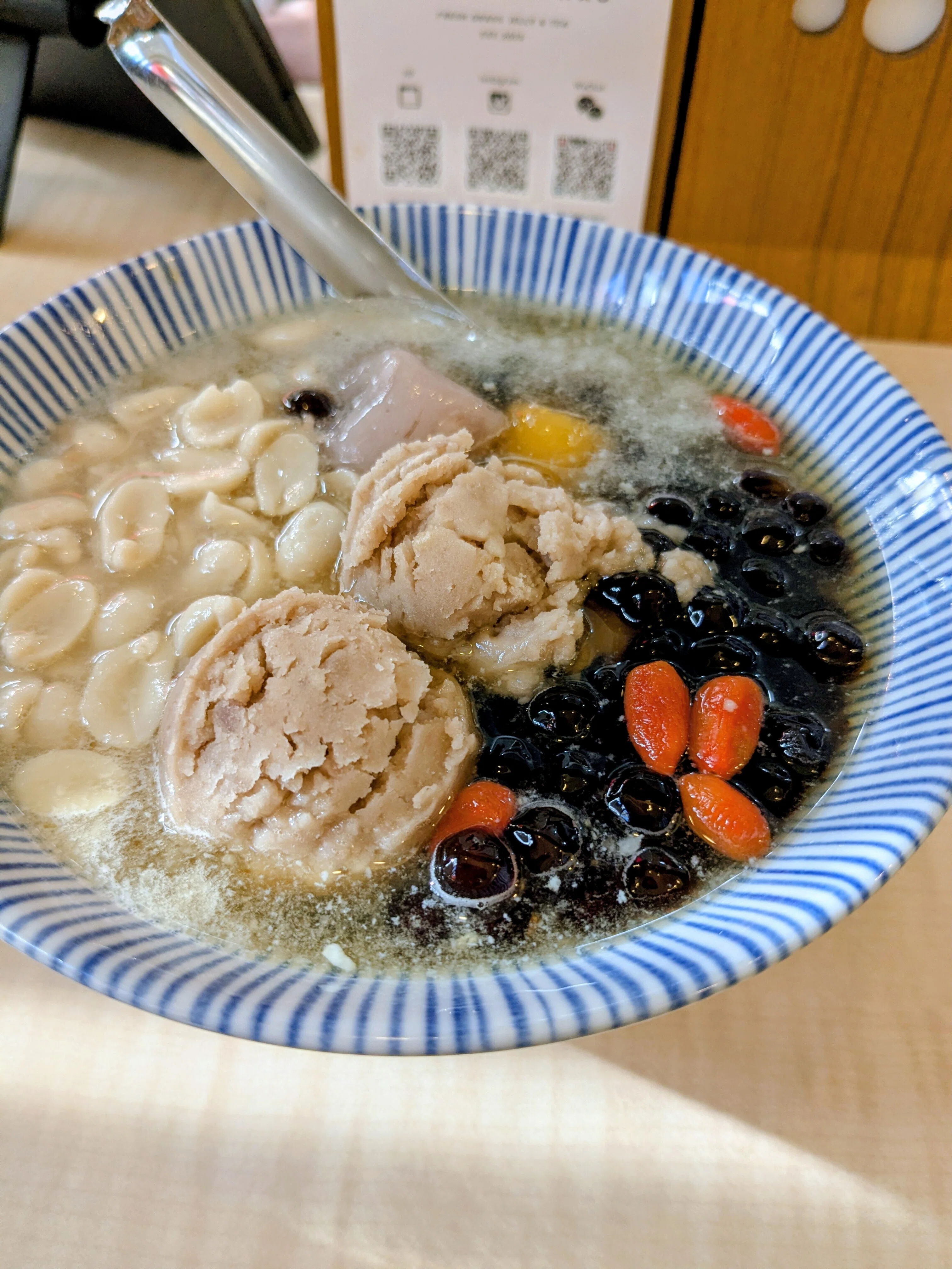 台湾スイーツ「豆花」を求めて#18〜黒工号 上野本店〜｜rin