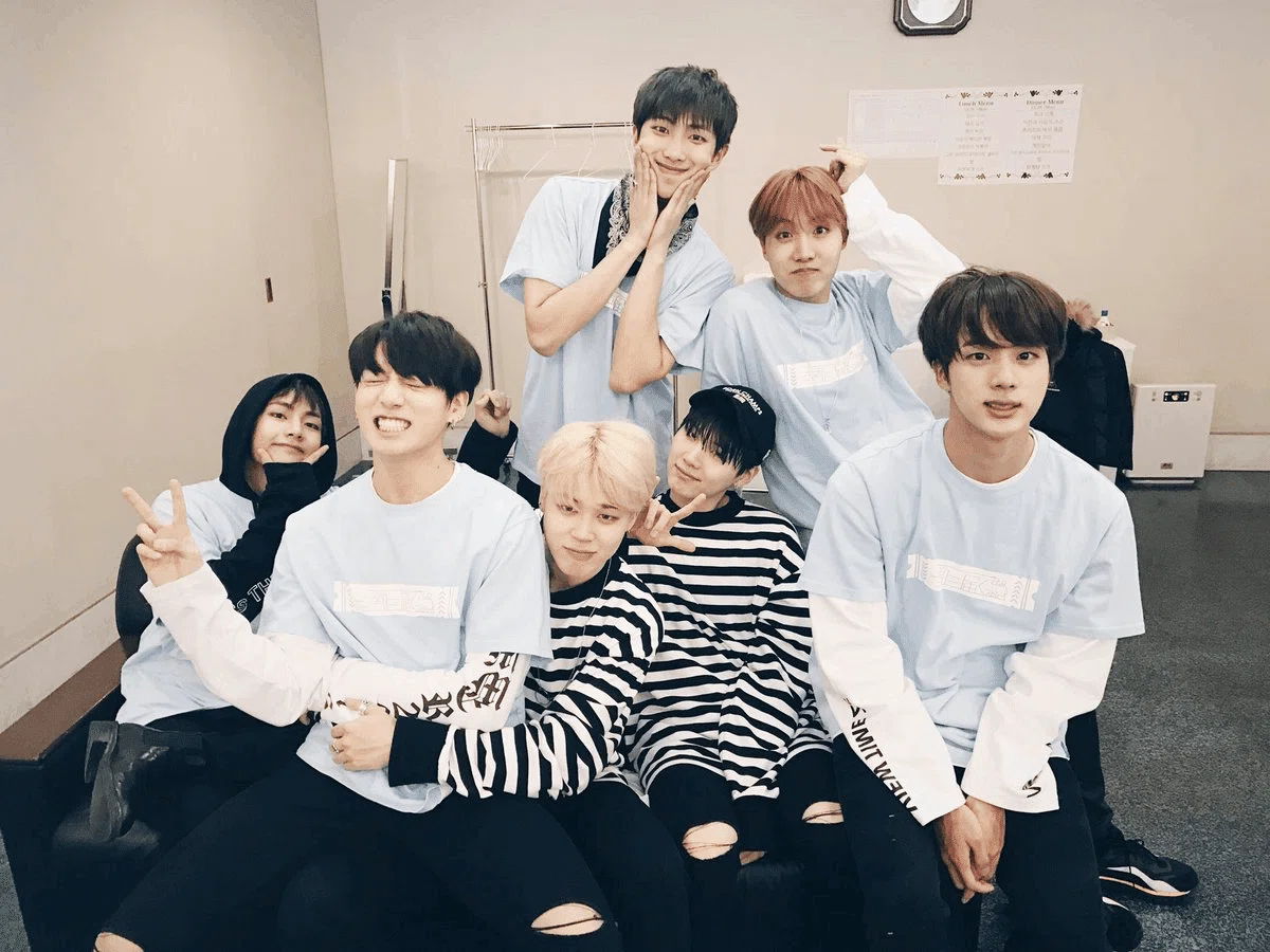 防弾少年団 JAPAN OFFICIAL FANMEETING VOL.3 ～君に届く 