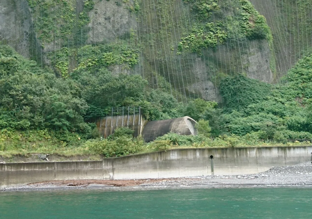 豊浜 トンネル 崩落 事故