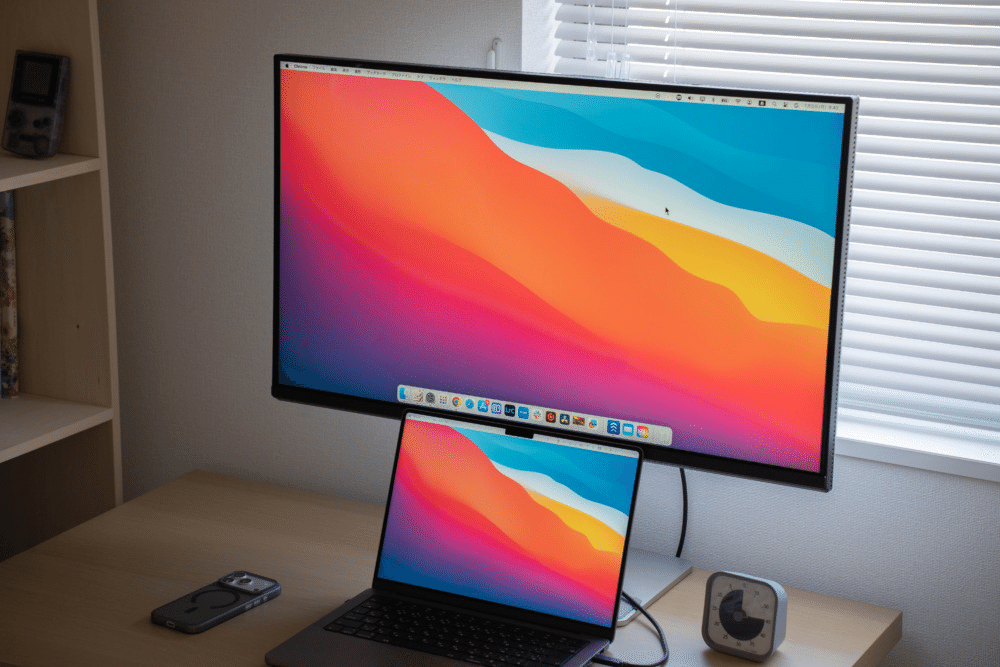 BenQ MA320UPレビュー｜MacBookの美しさをそのまま大画面に