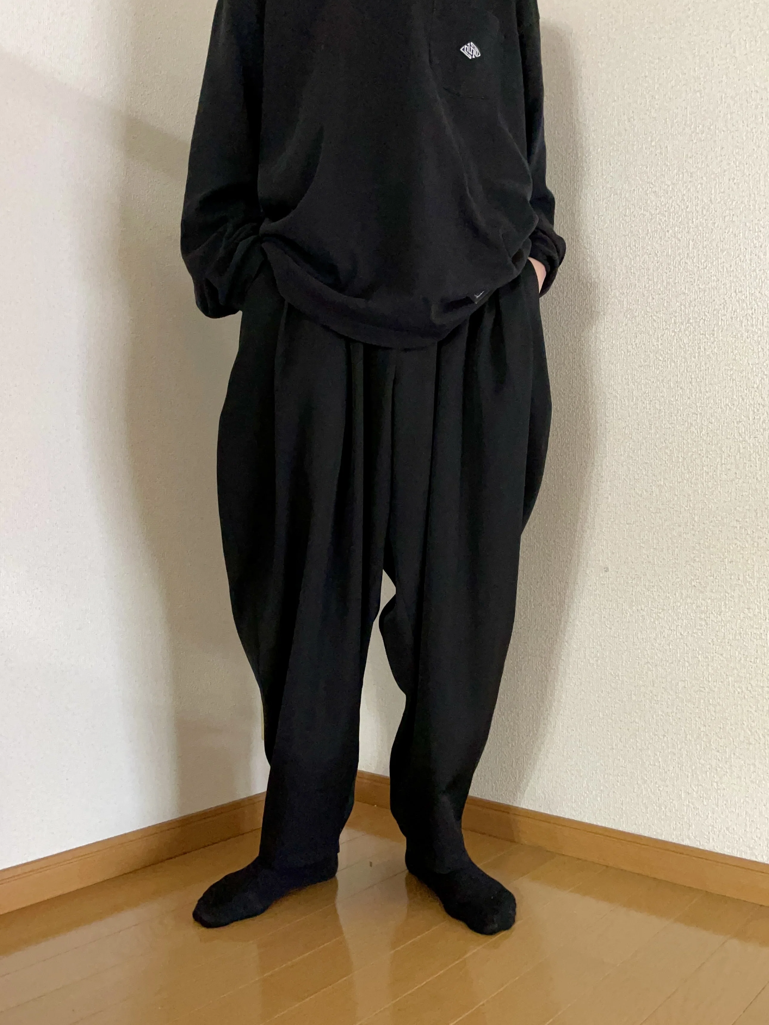 購入品紹介】Yohji Yamamotoの新定番⁉︎外ドレープパンツを買いました