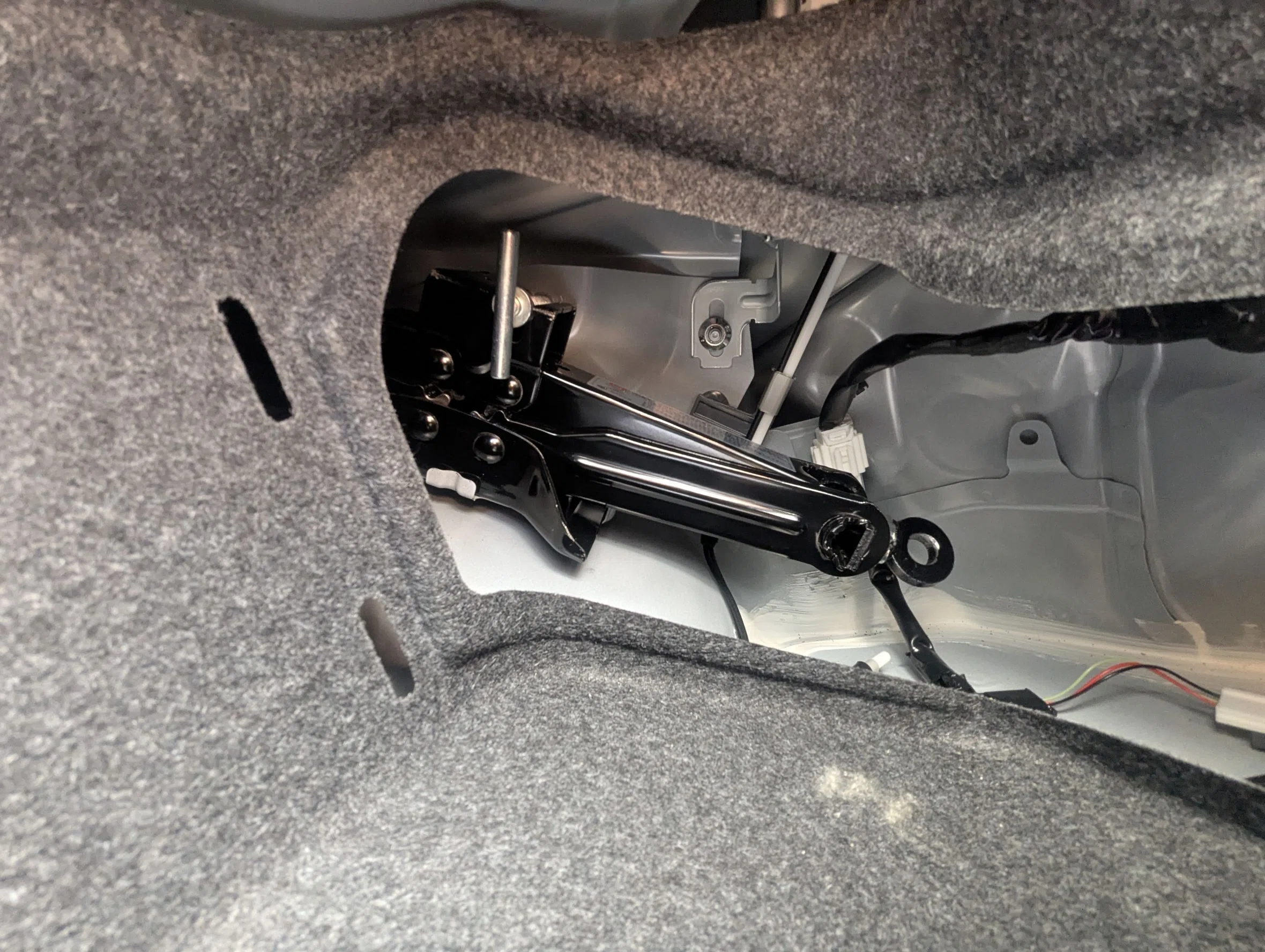 Money-Saving Tips] Is the ND Roadster's OEM Jack Made by KTC? How