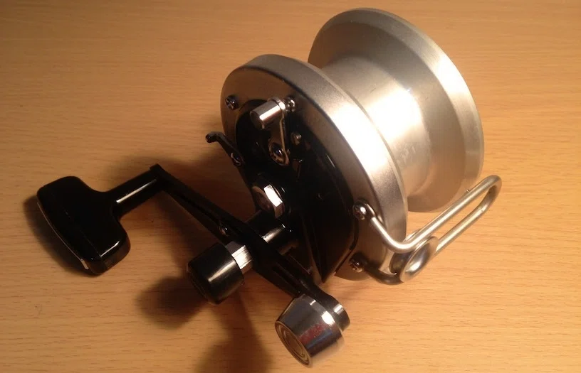 🎣オールドフィッシングタックル044 センターピンリール進化論 ~ DAIWA