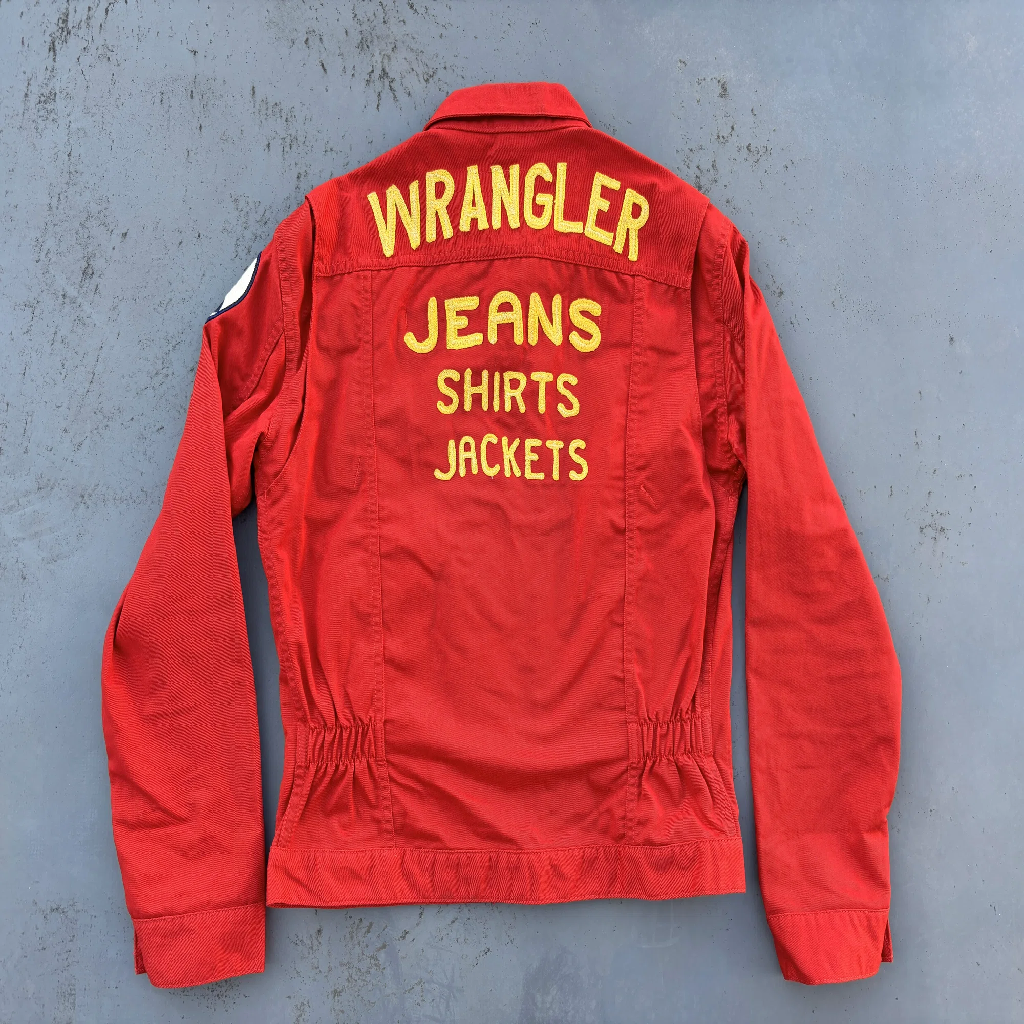 ロデオ王者の誇りを纏う：Wrangler「12MJZ」復刻版に見る孤高の美学 