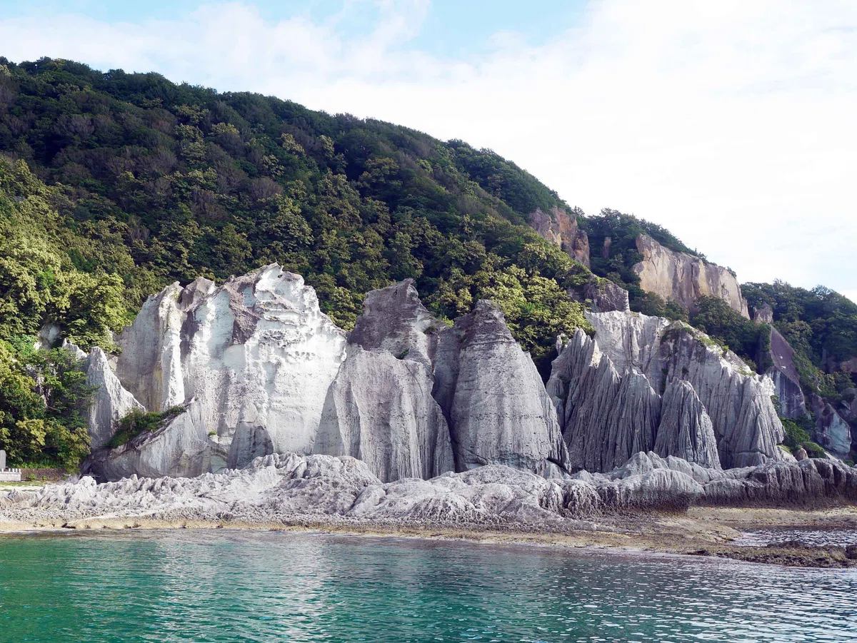 仏ヶ浦・下北半島の奇岩群——説明が効かなくなる瞬間【日本での記憶#08｜青森編-02】｜doremi