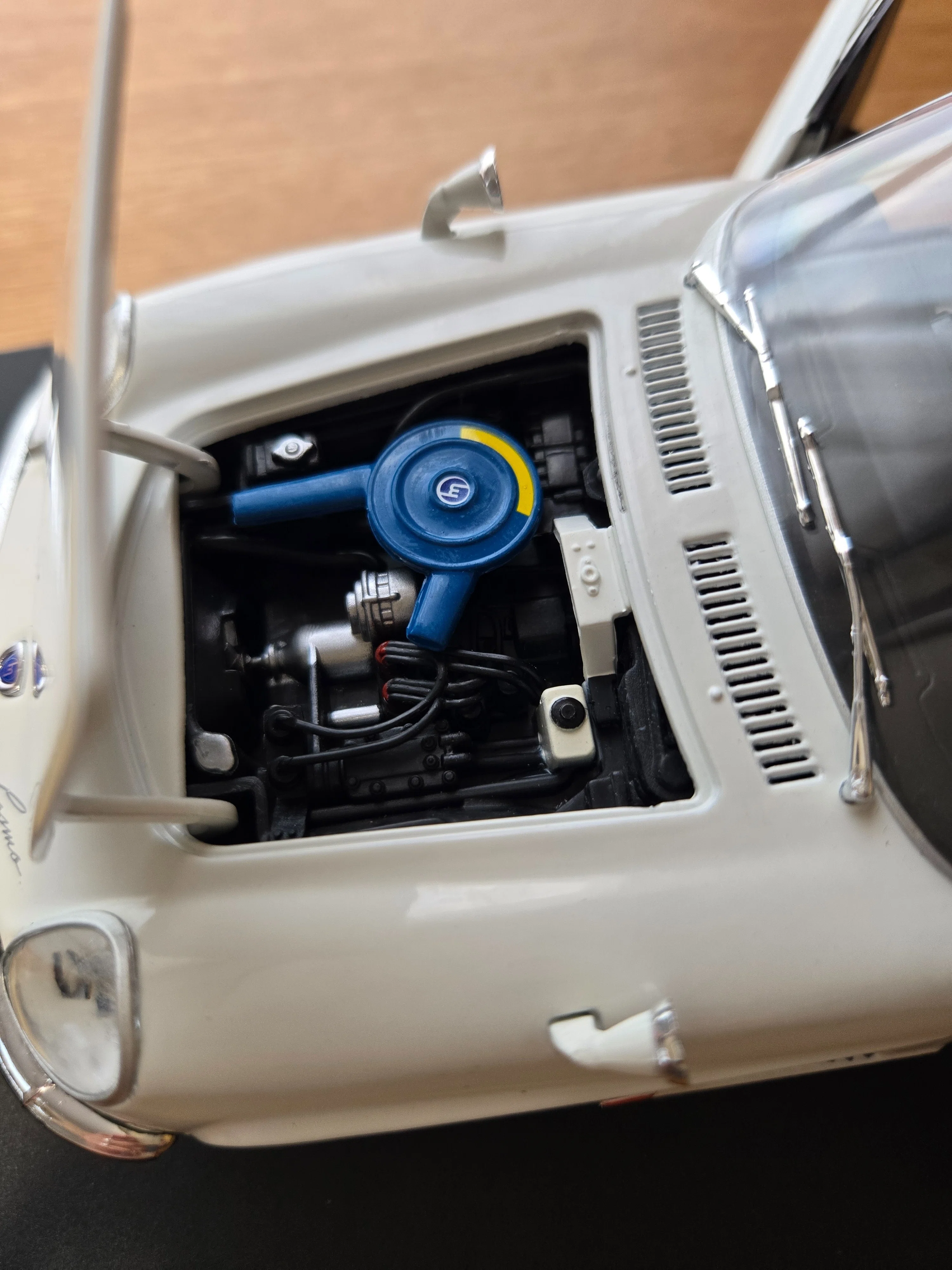 アシェット1/18国産名車コレクション コスモスポーツを購入しました