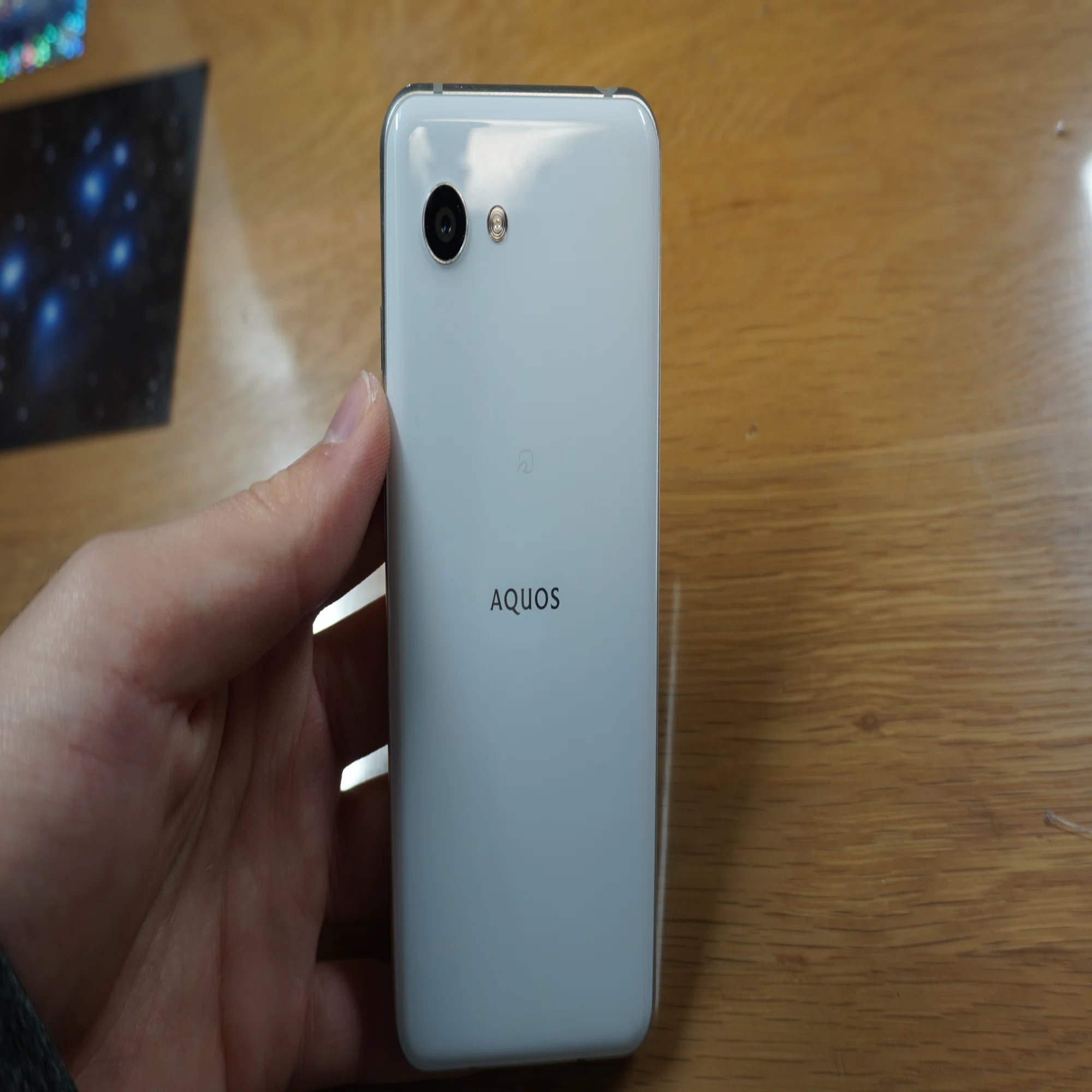 AQUOS R2 compactをニコイチで修理した｜ねじをなめてるマン