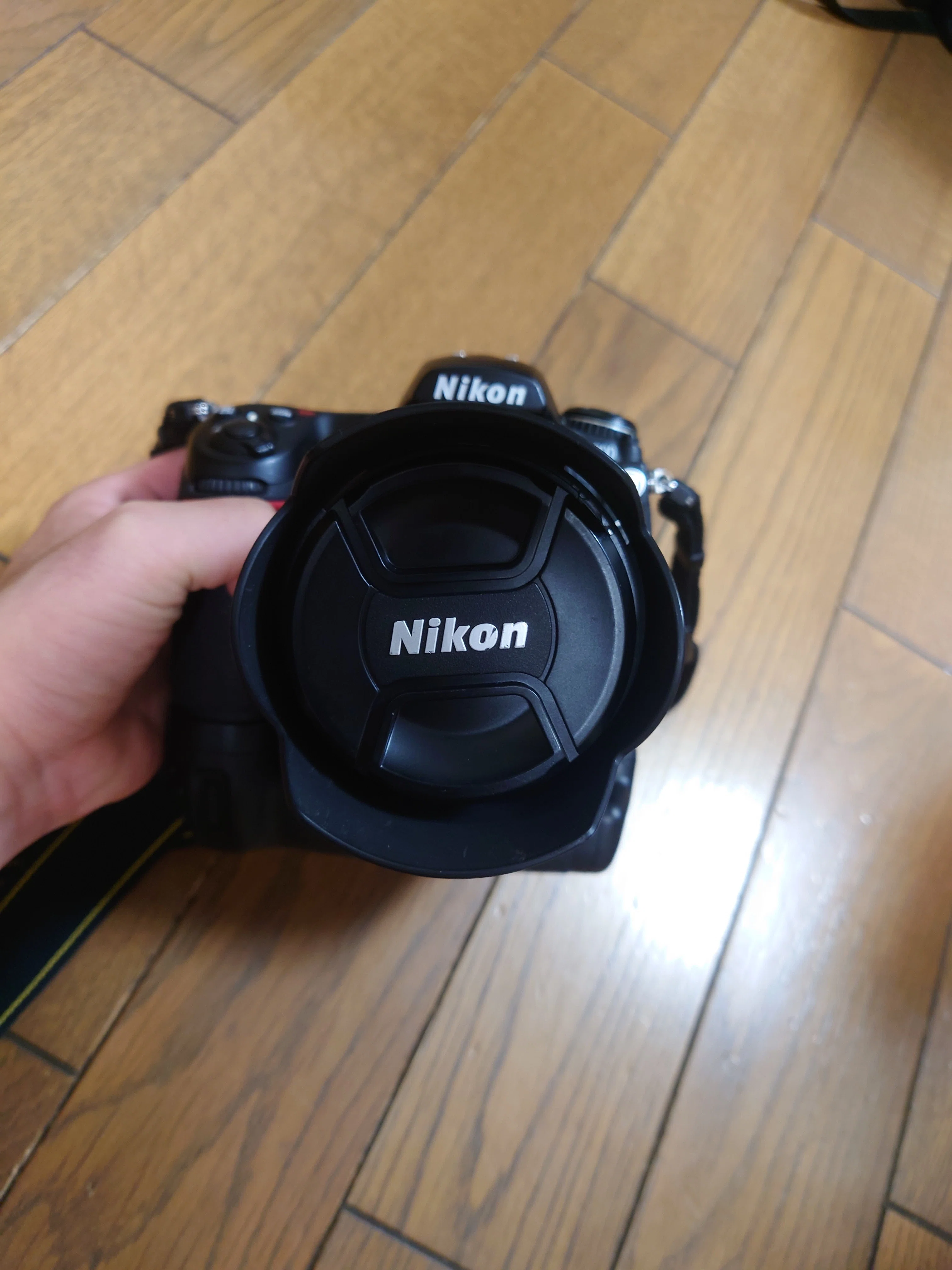 Nikon D300 おかえり｜Nikoniko