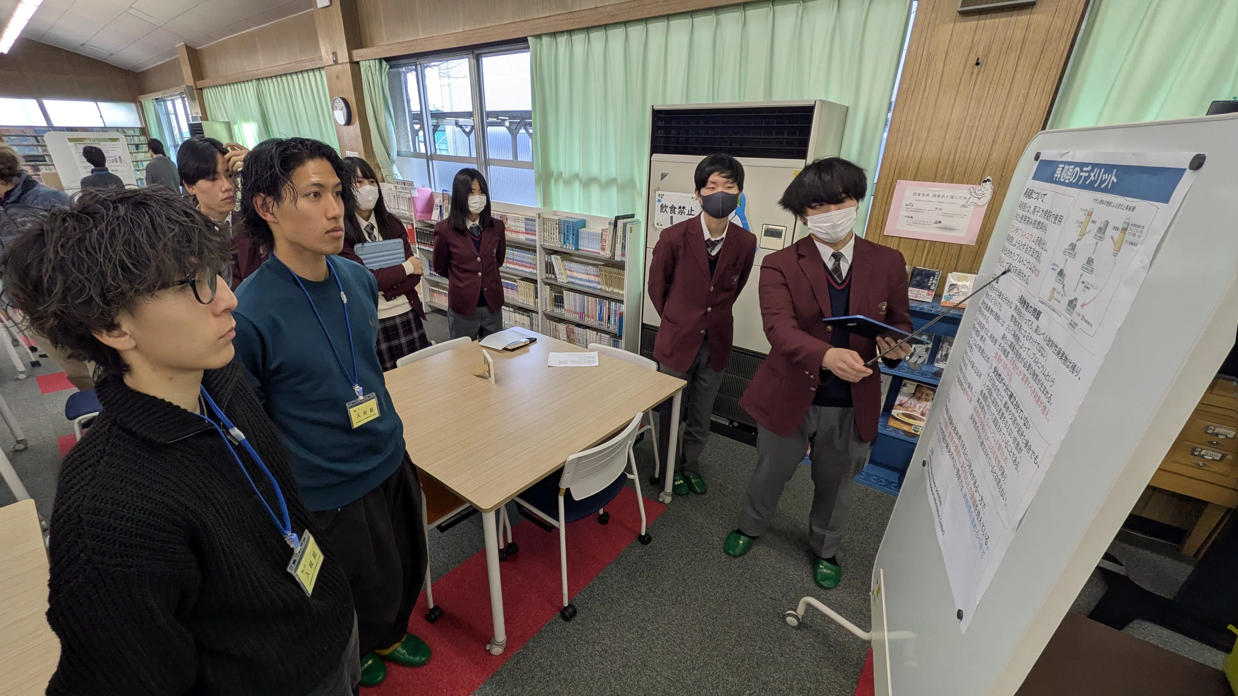 大学院を知ってもらおう！高校生と名大院生が「原発」「放射性廃棄物