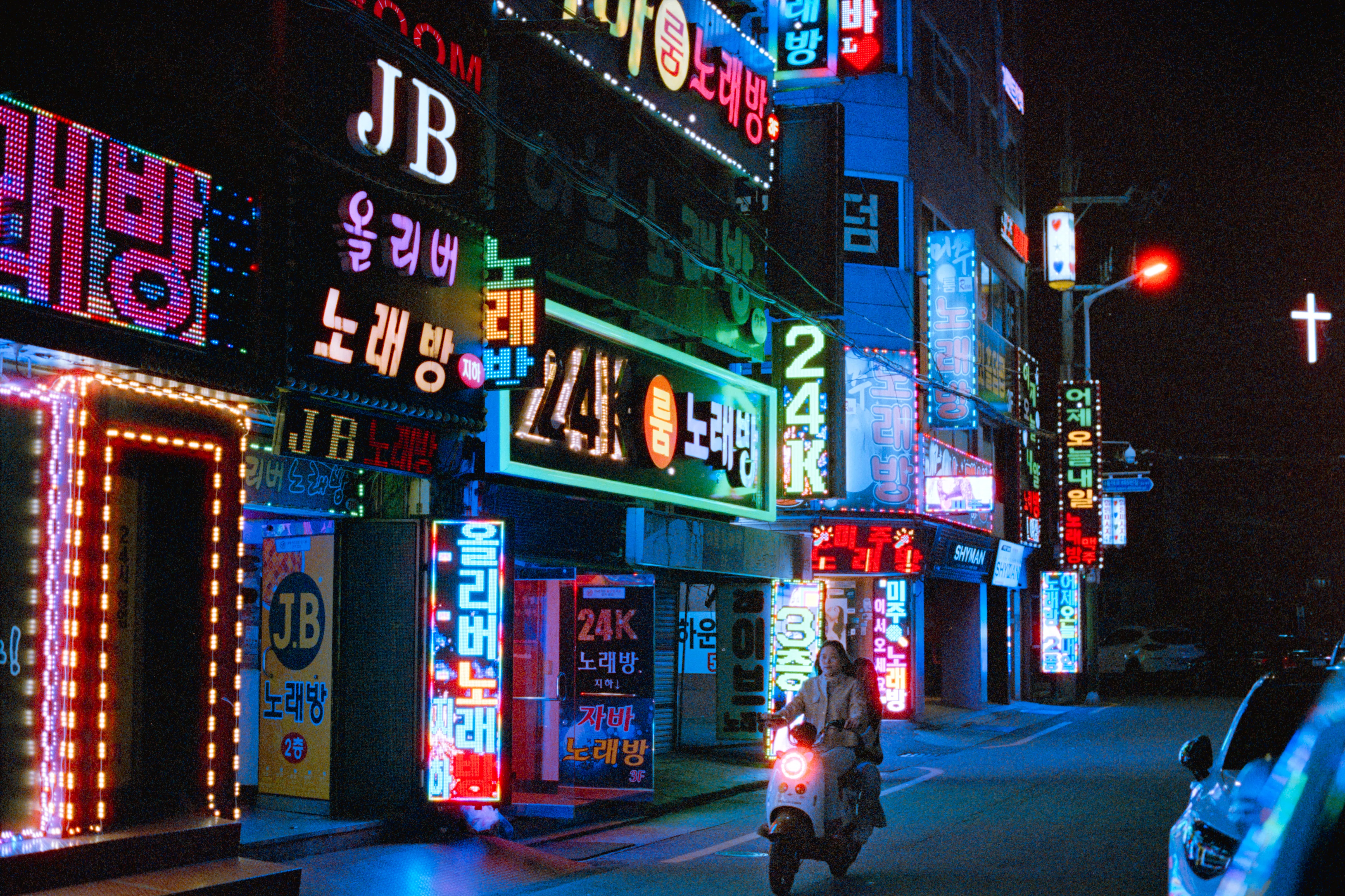 フィルムで歩く、韓国・釜山。｜海を越えると昭和の街があった｜Kenta