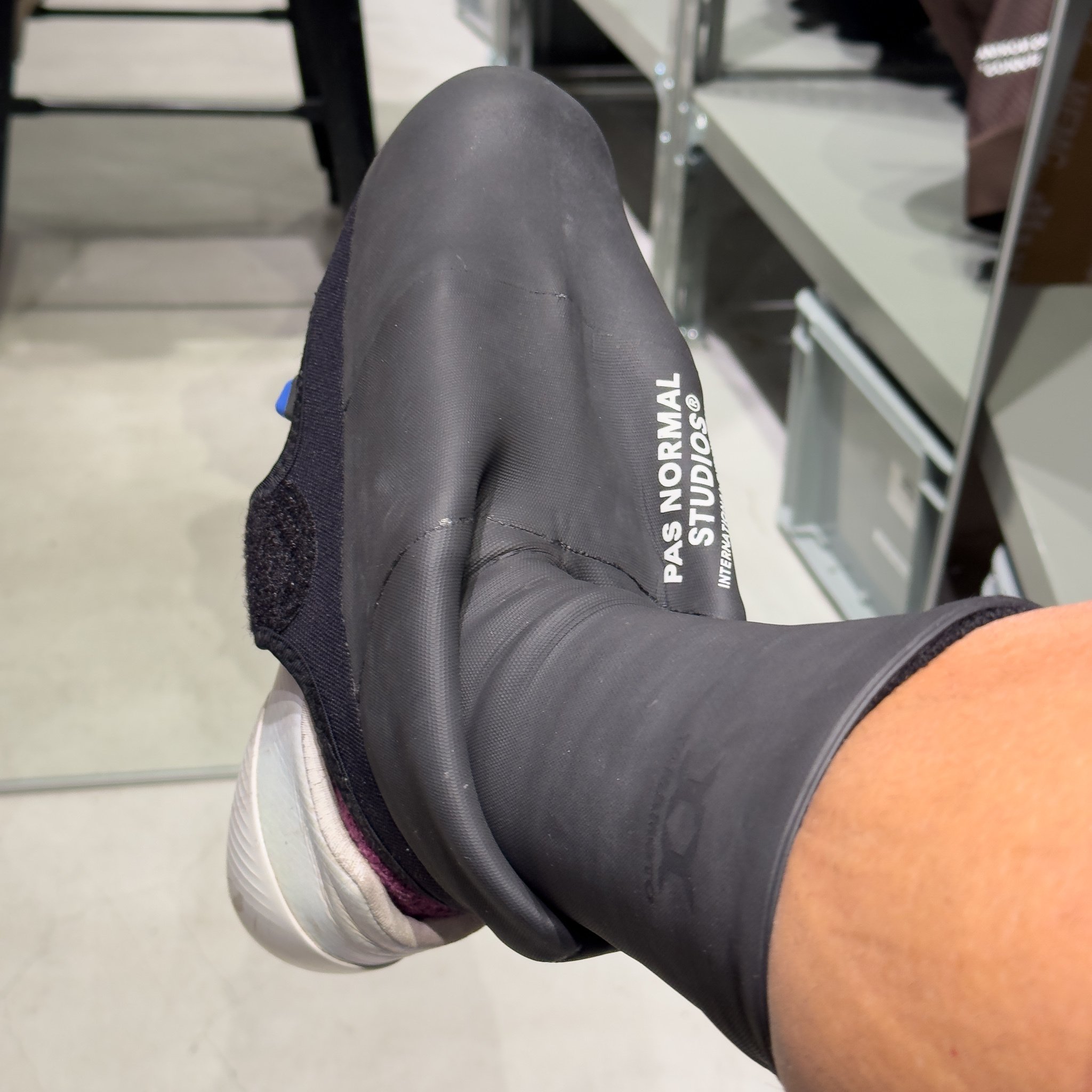 Pas Normal Studios | Logo Heavy Overshoes｜RAPPORT | MAGNET