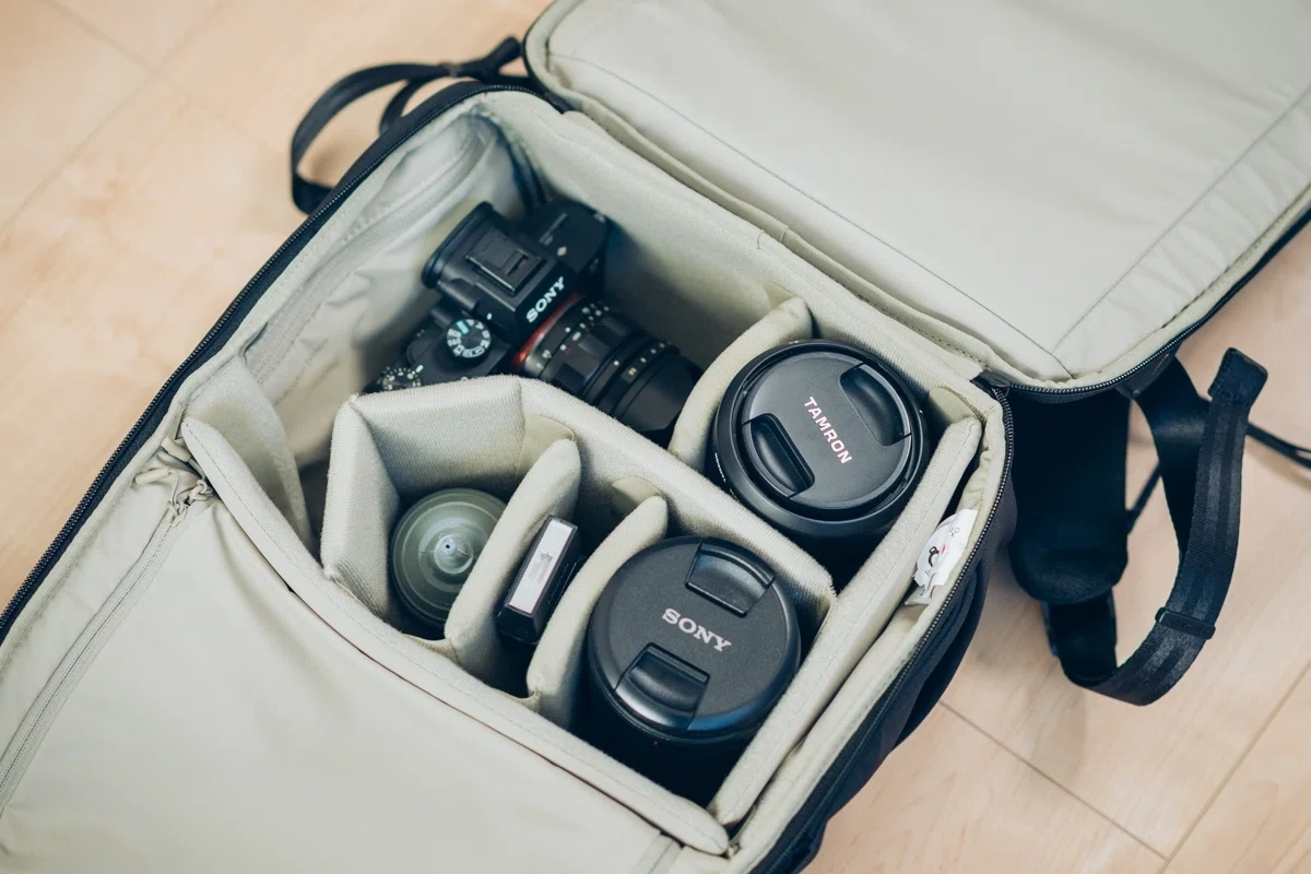 PGYTECH OneGo Lite Backpack 22L レビュー！「カメラバッグらしくない 