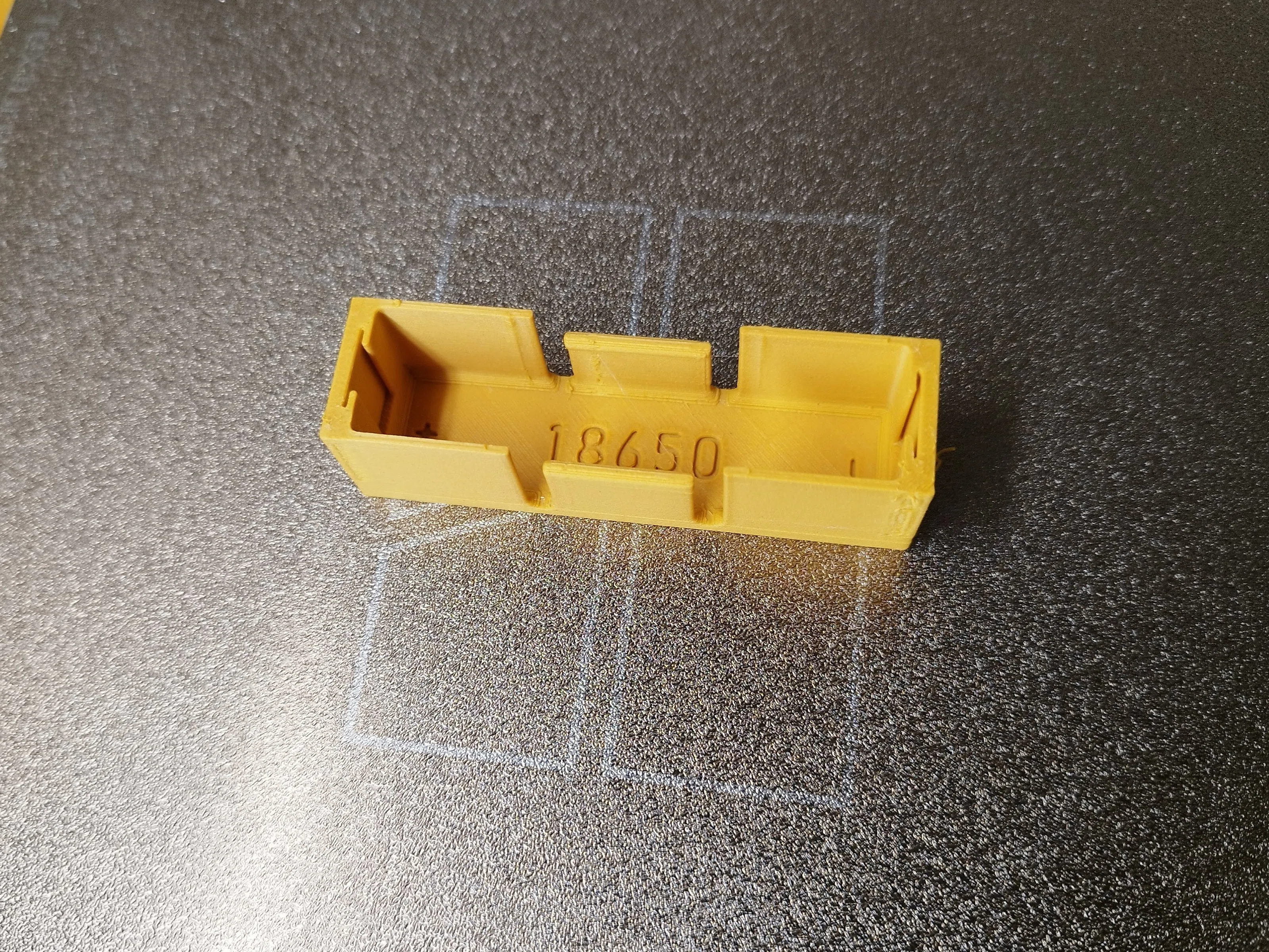 18650用の電池ケースを作ってみた｜go_3DP