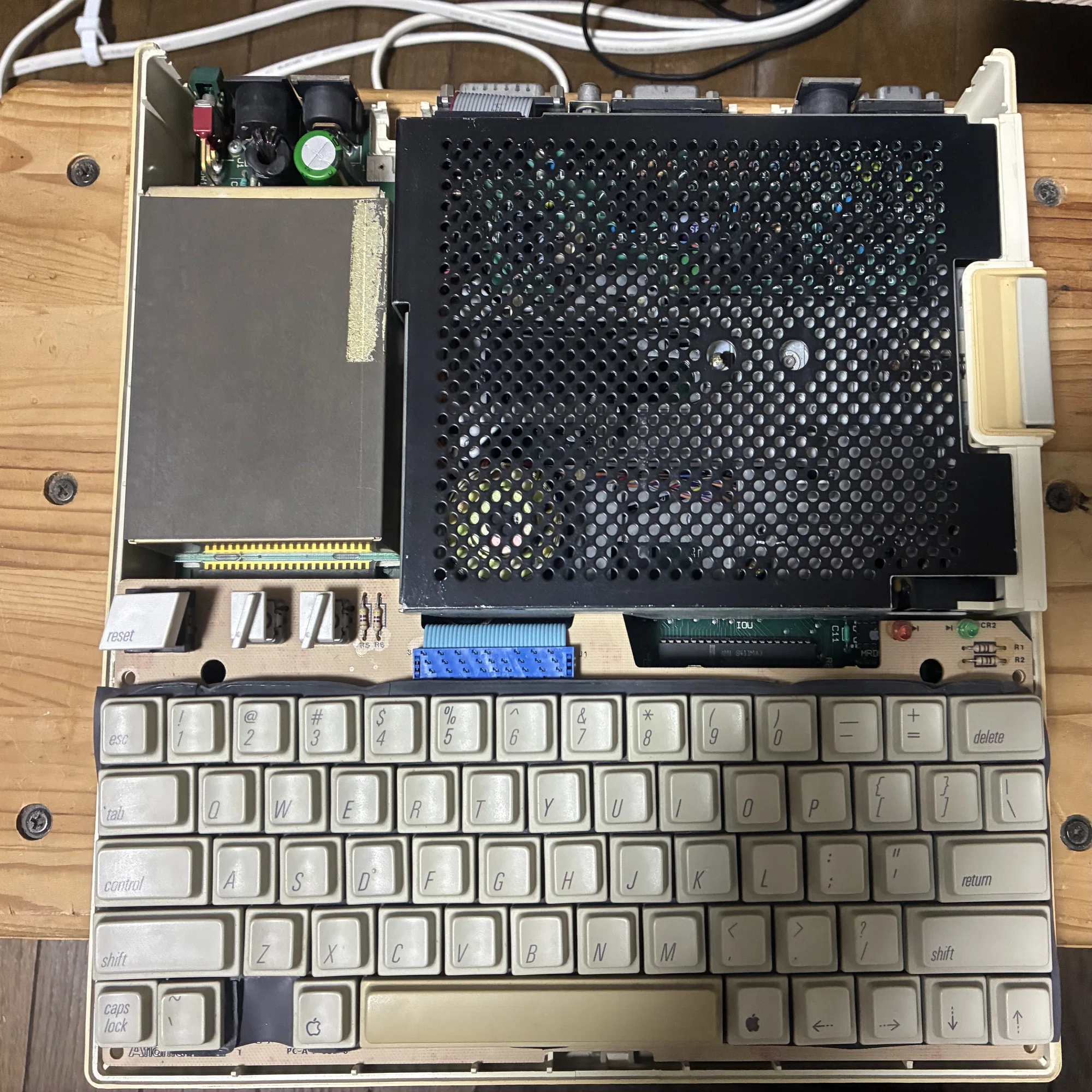 Apple IIc 修理！ Part 1｜Tookato