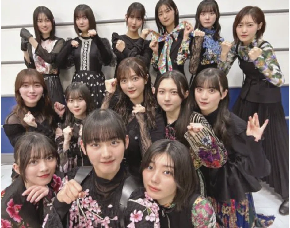 櫻坂46初のグループ写真集『櫻撮VOL.01』が3/17発売へ【オフショット満載の一冊を徹底解説】｜タレント写真集パトロール隊📸📸｜フォロバ100
