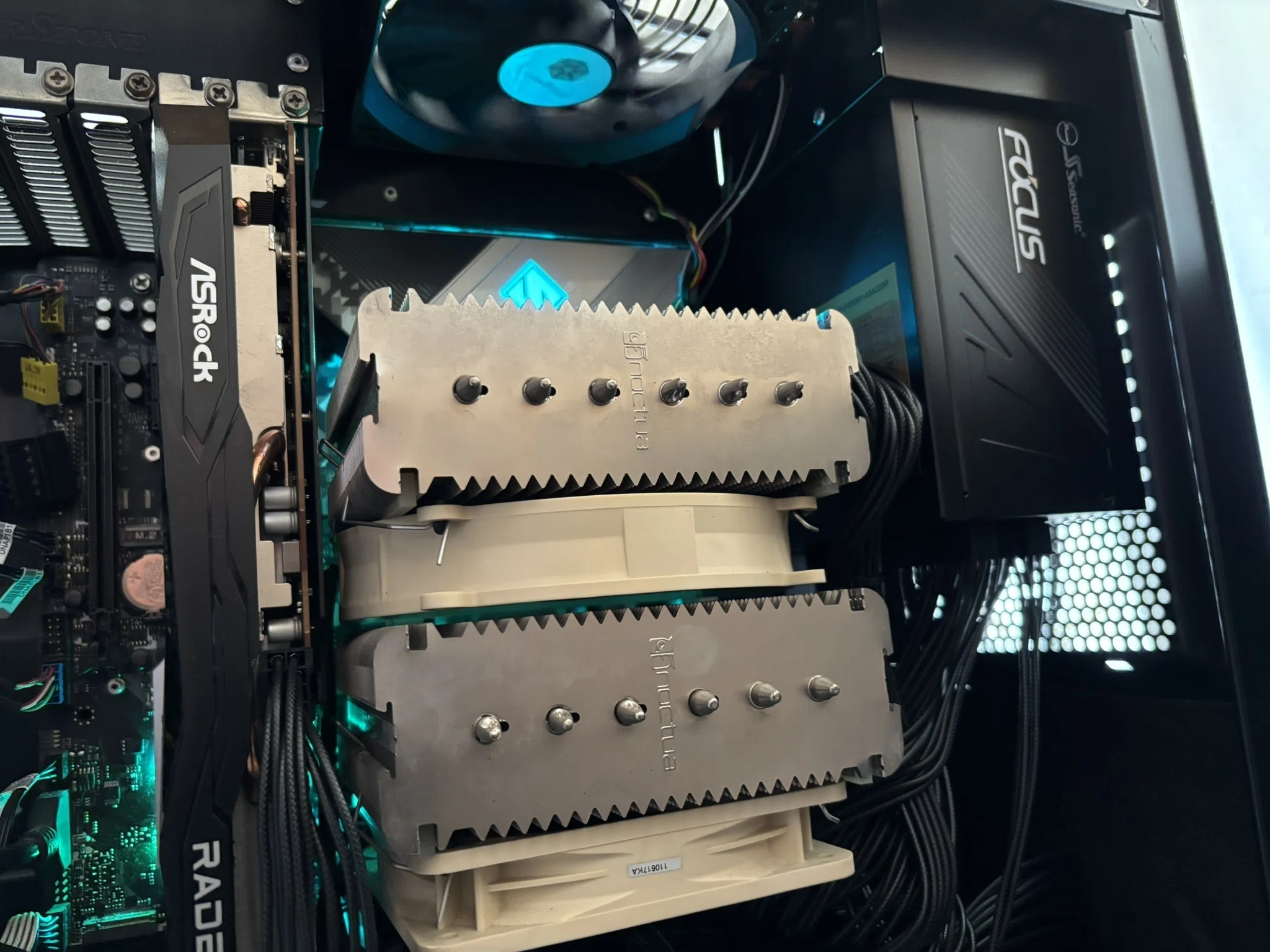 常識や定説は疑え…自作PCの電源（PSU）の交換作業で気付いたaaltoの
