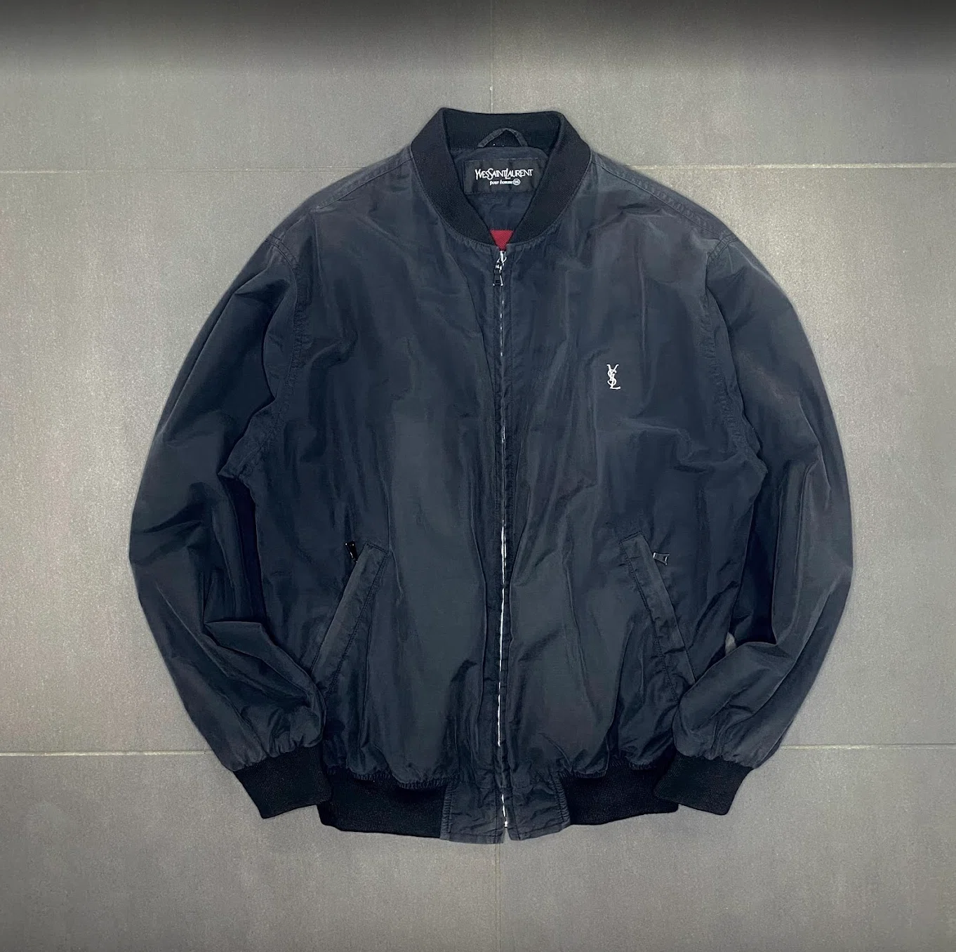 Yves Saint Laurent ✖️ BOMBER JACKET｜Red Hurl