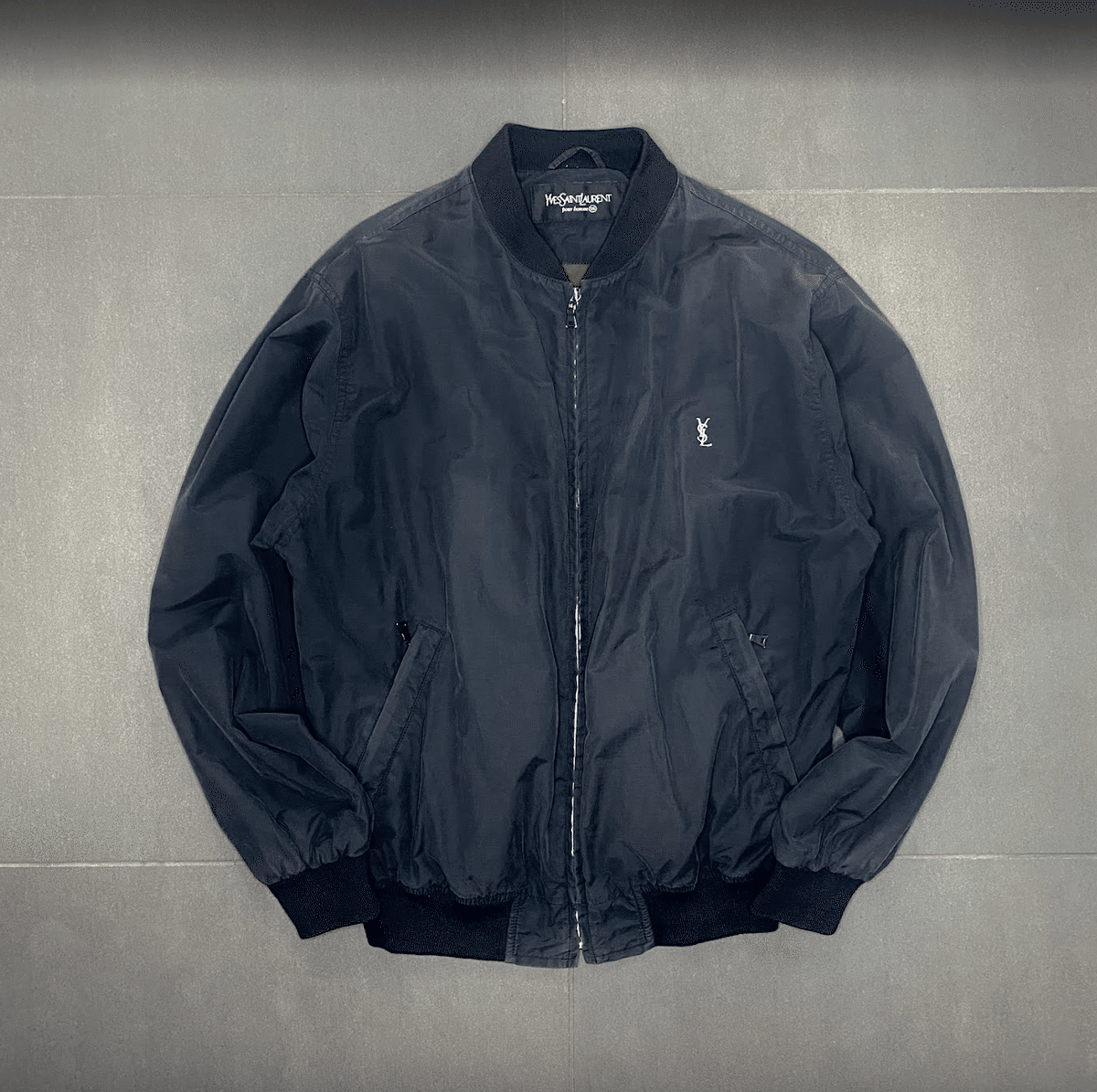 Yves Saint Laurent ✖️ BOMBER JACKET｜Red Hurl