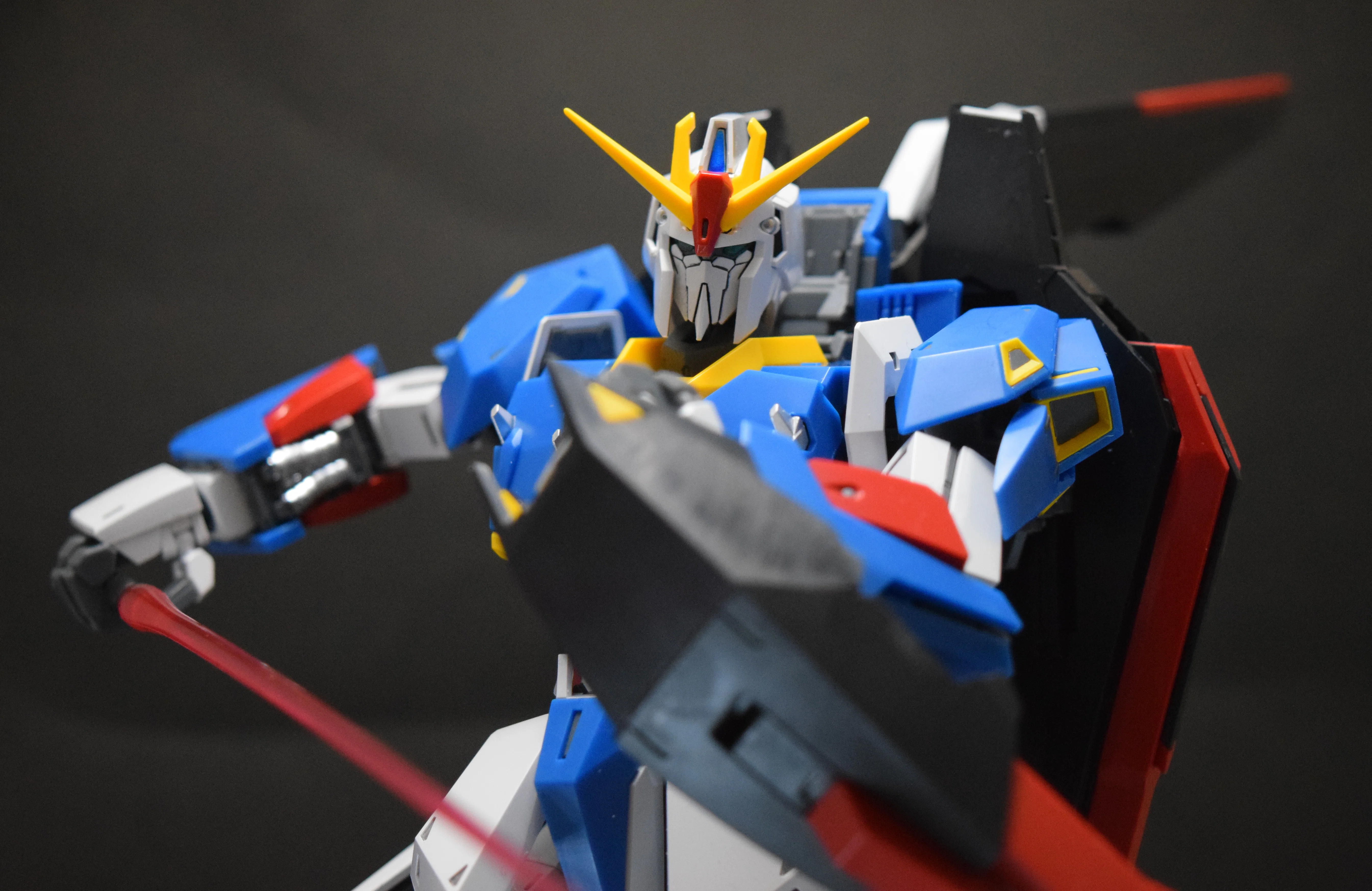 初めてのMG① 組み立てた！そして折れた！？【1/100 ゼータガンダム