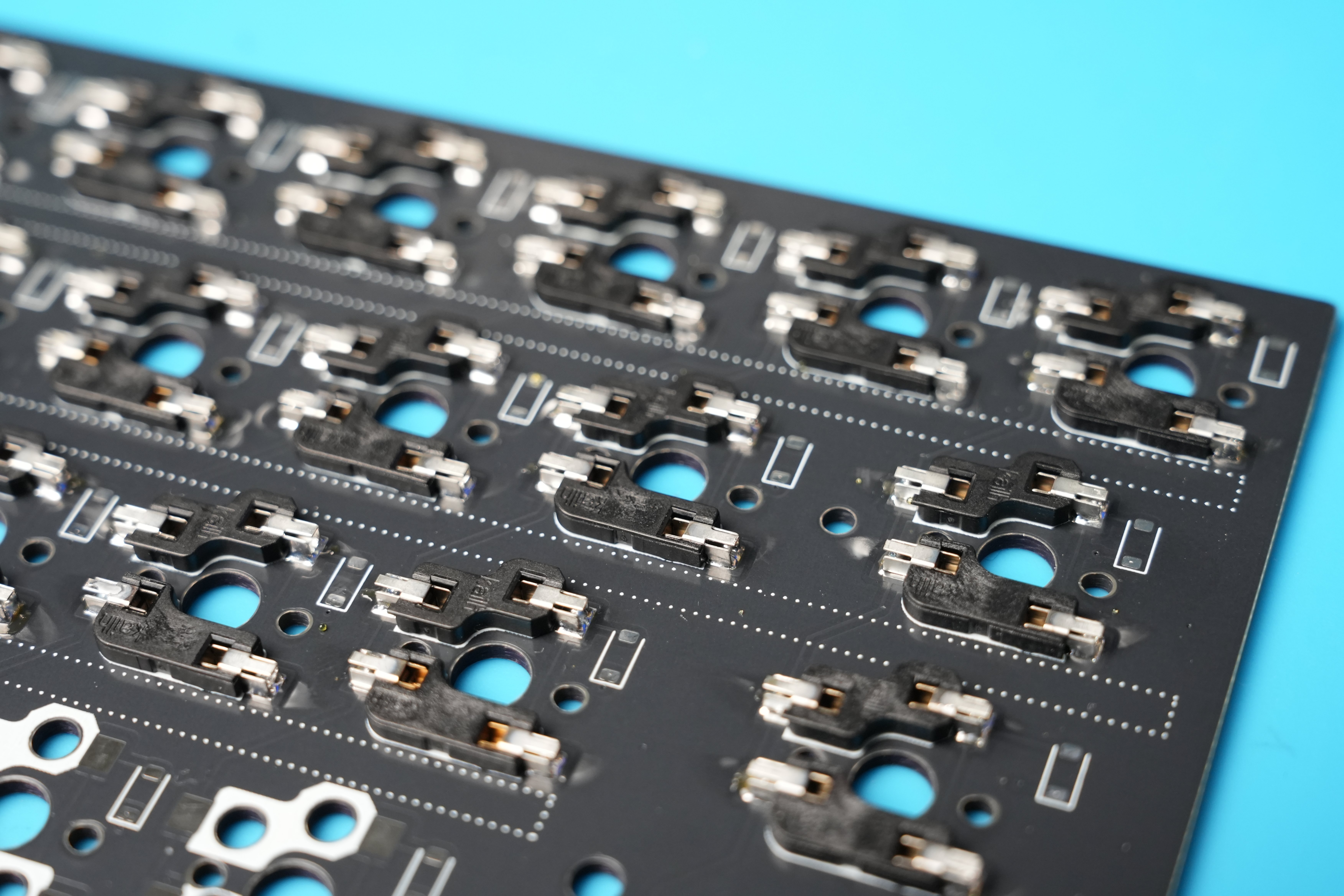 自作キーボード設計その7：基板実装編｜JP