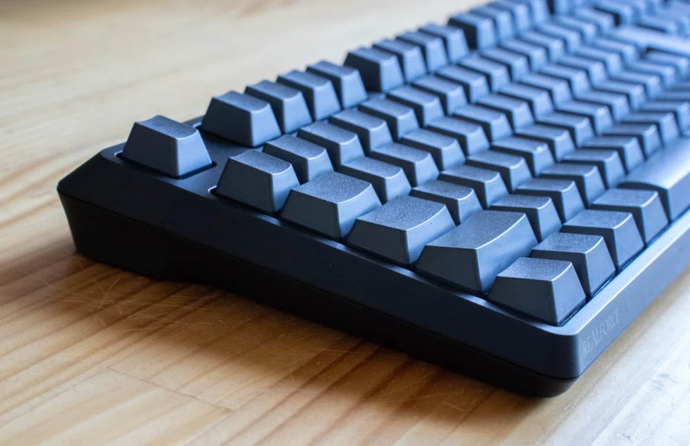 REALFORCE R4レビュー｜何が変わった？静電容量無接点方式の最新