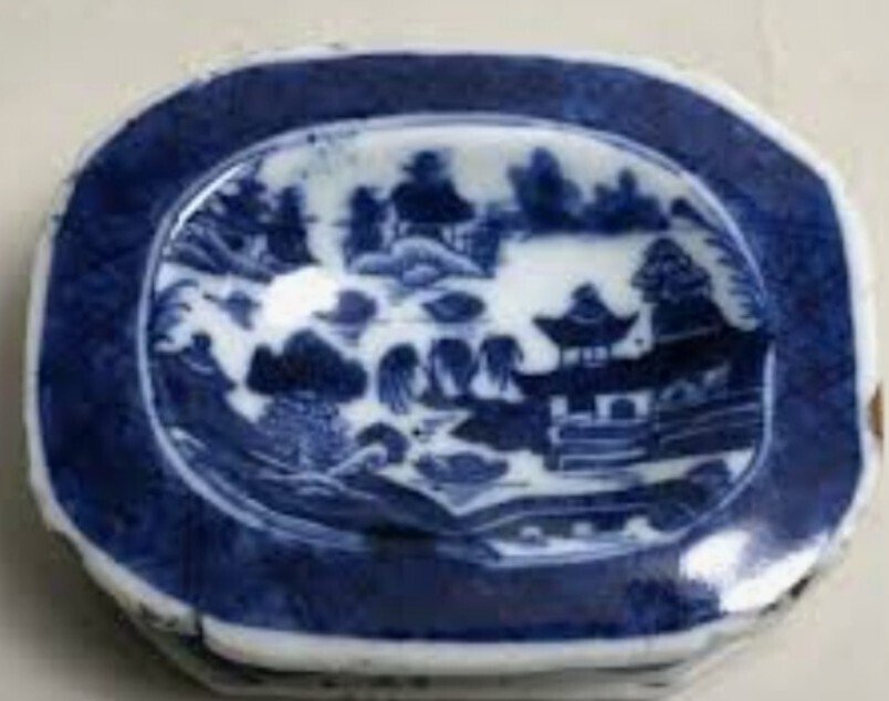 明代青花山水楼閣図｜トリニティ