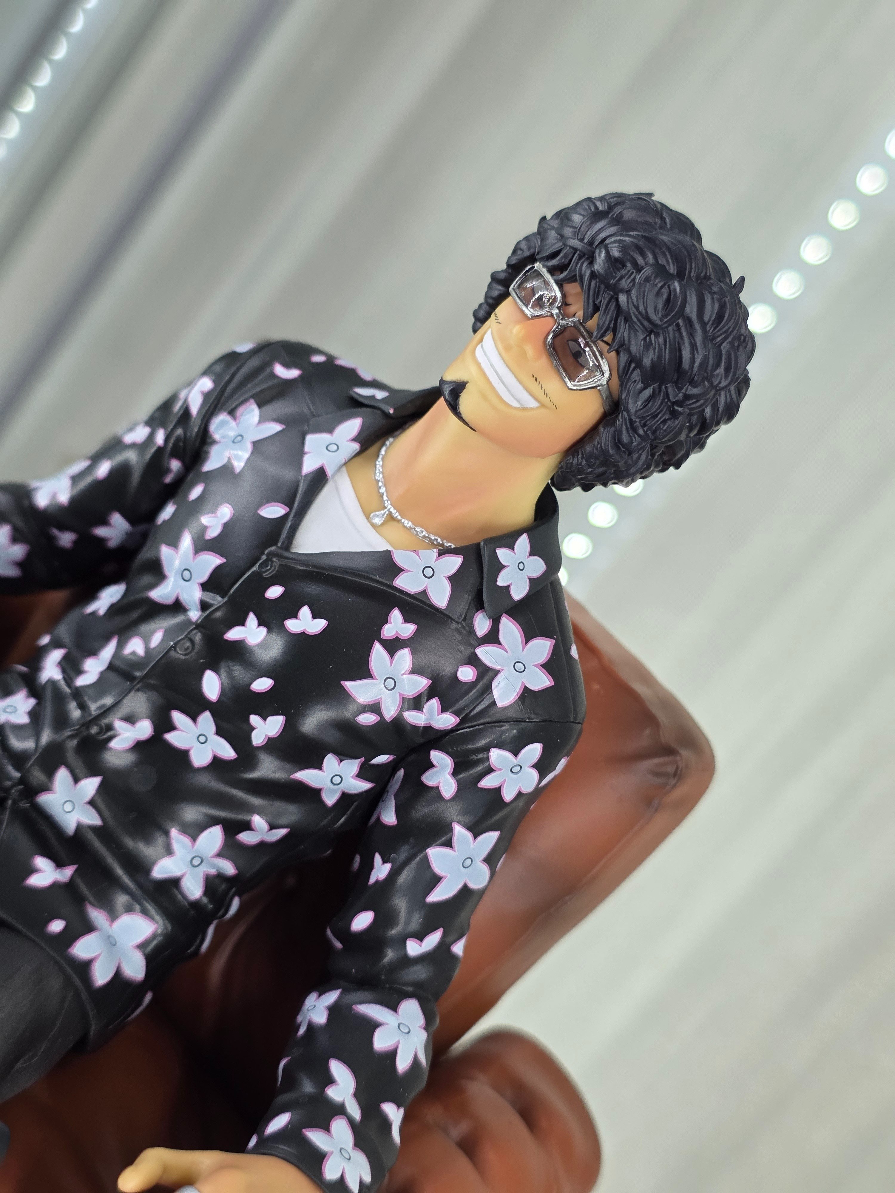 フィギュア】花木九里虎という、余裕の中心。｜あるるかん