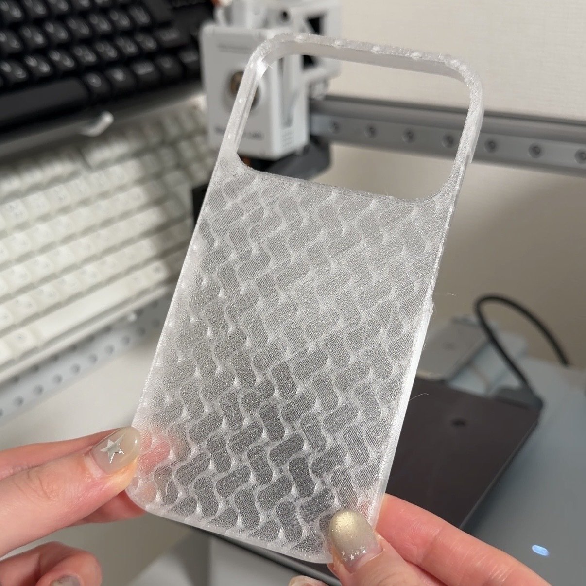 初心者でも超簡単！3Dプリンターで「スマホケース」をゼロから自作する