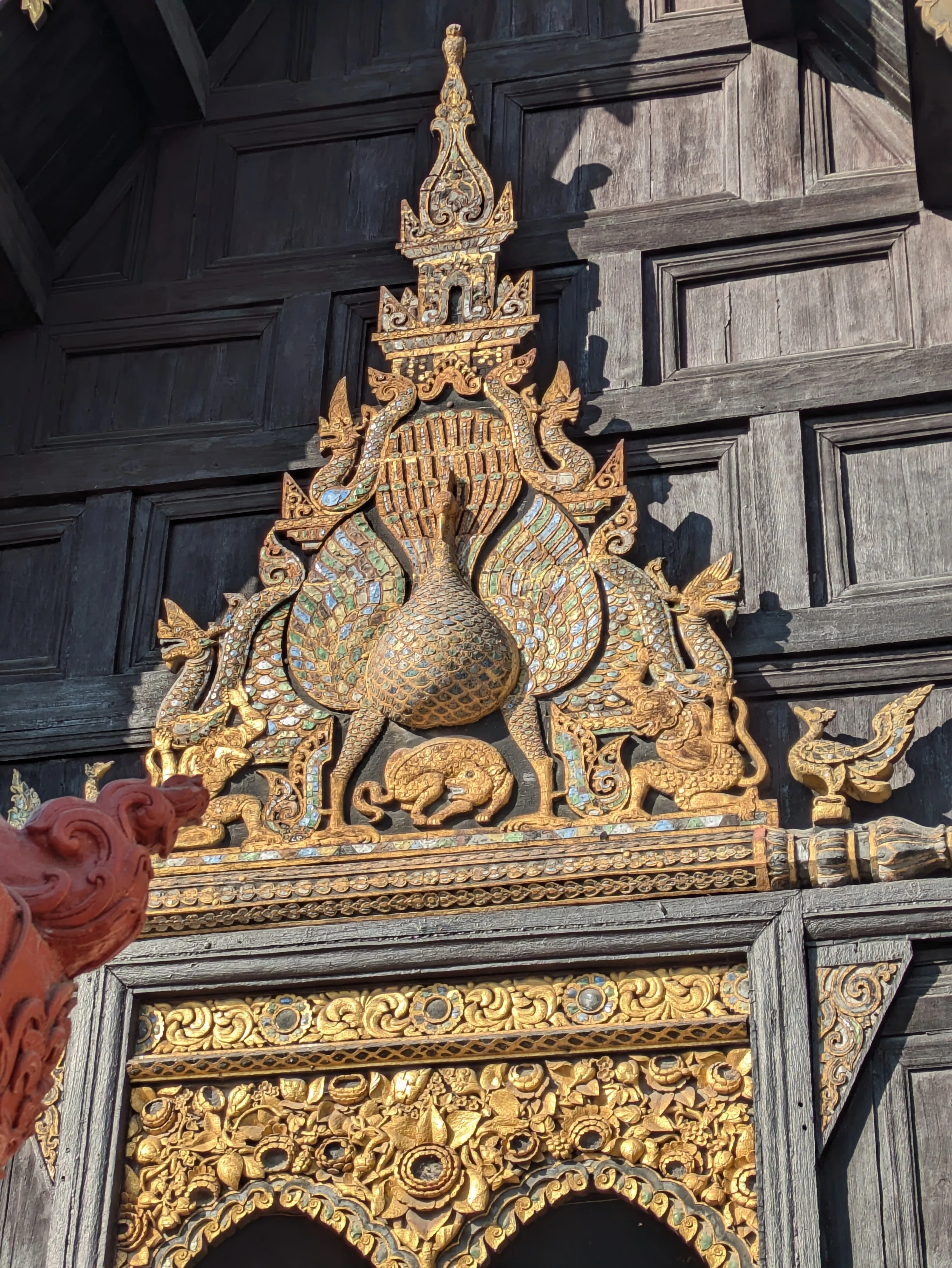 あとから分かったタイの旅②-1チェンマイ旧市街を歩いて出会った