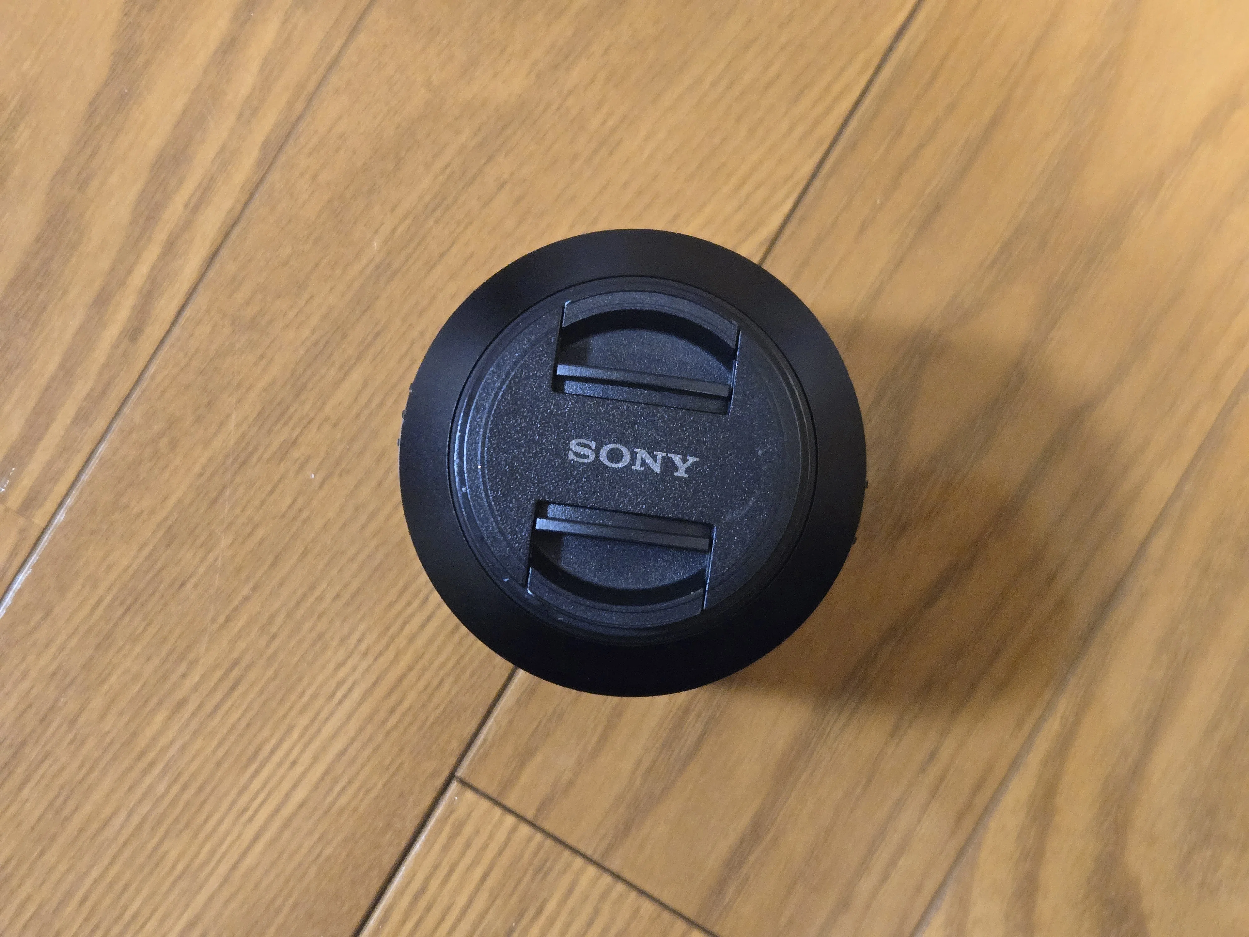 35mmf2.8ZA】Amazonの中古レンズを買ったら失敗した話｜SHU