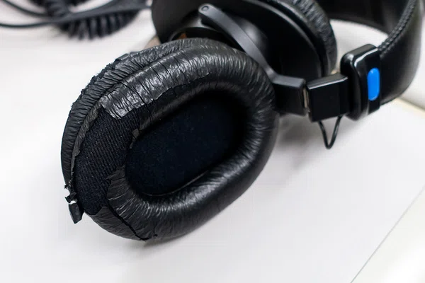 我が家の絶対的エースなヘッドホン！！SONY MDR-7506について語る｜と