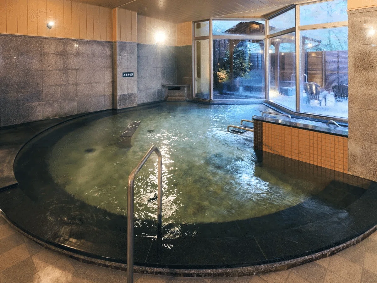 春休みの温泉旅行はここで決まり！～温泉とグルメを楽しむ贅沢旅6選～｜マジ部公式note