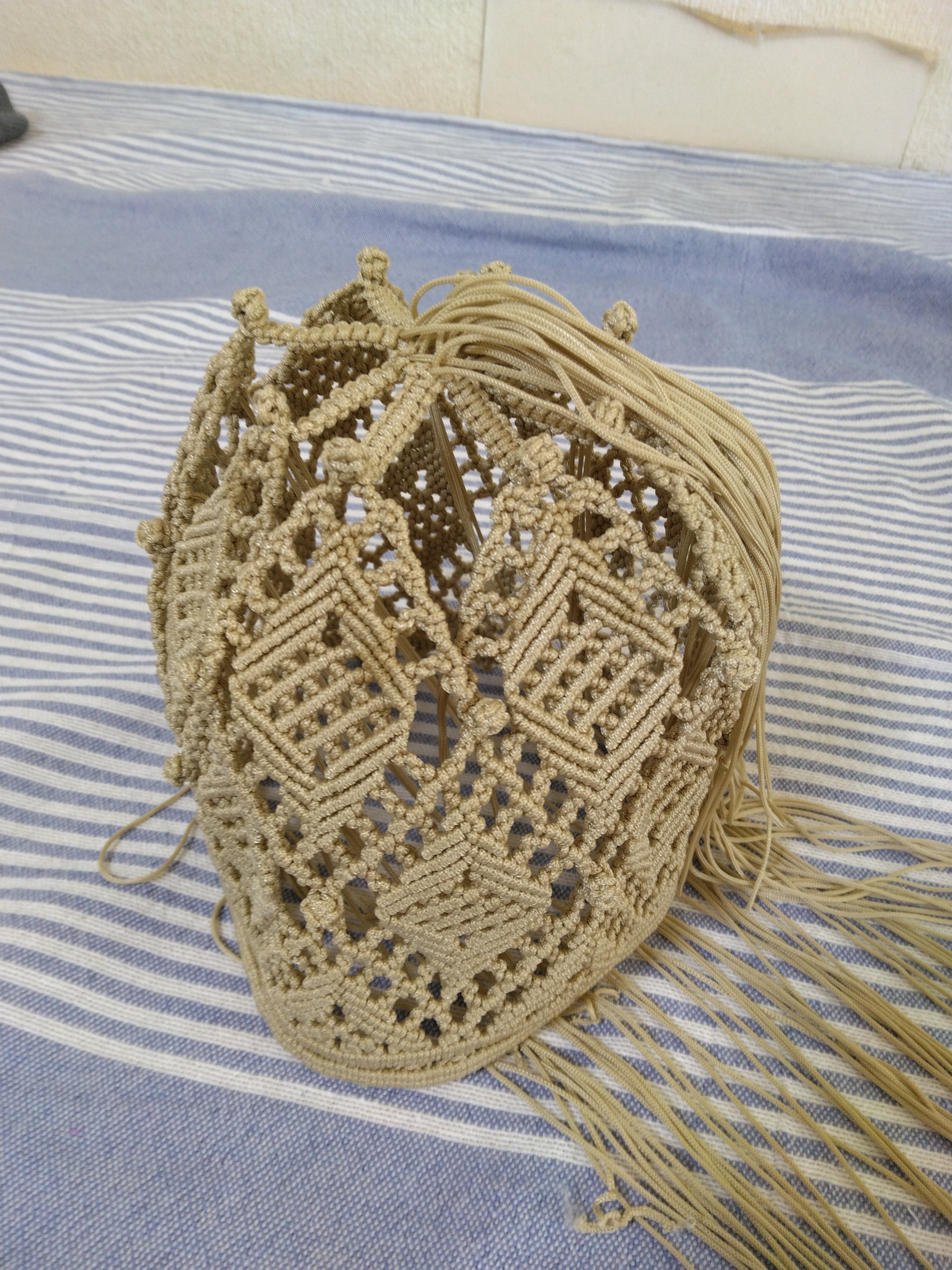 まるで千本ノックのような、昭和の手芸道（マクラメ100年プロジェクト