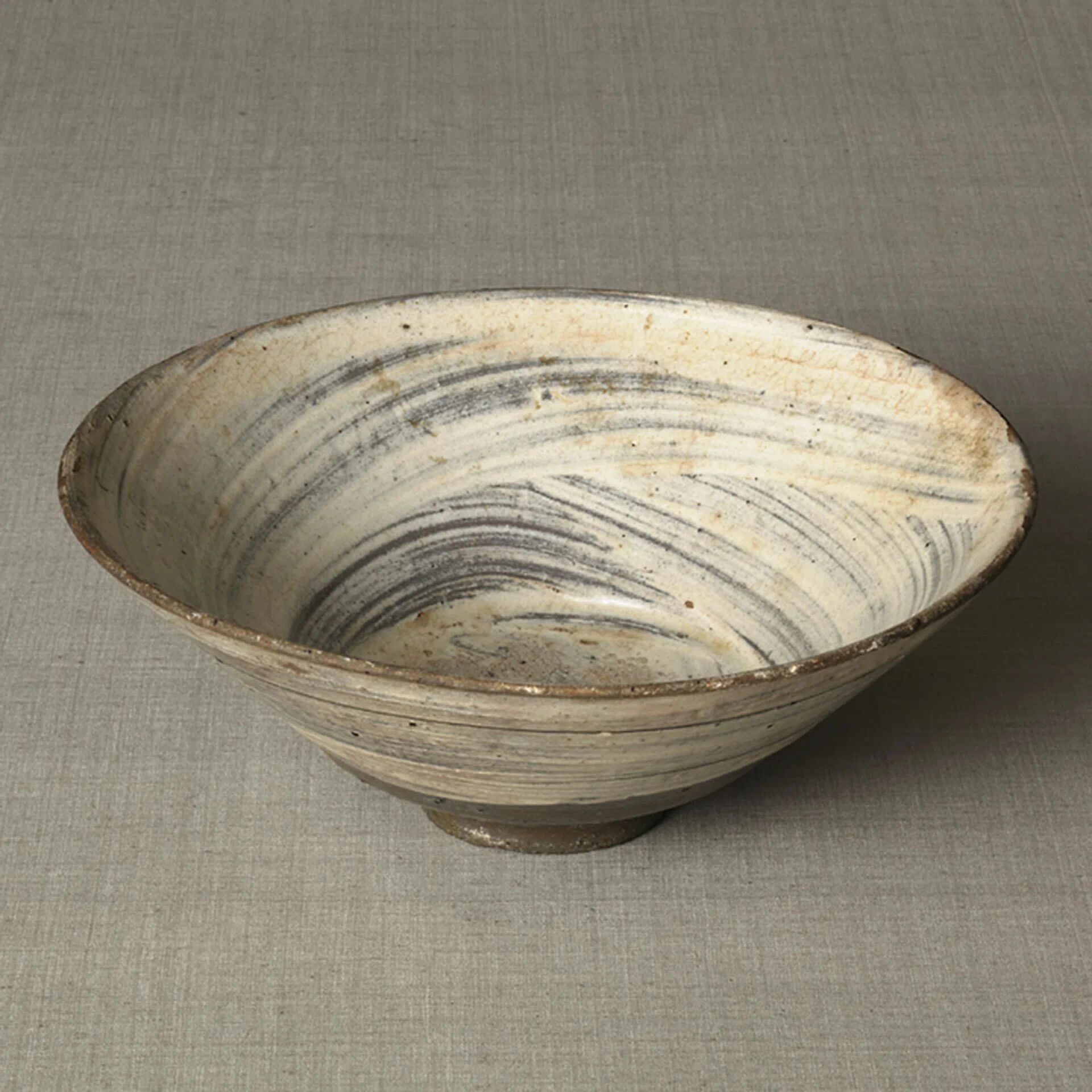 侘び・さびの精神を映し出す「高麗茶碗」の魅力 前編 / 茶陶の世界⑦