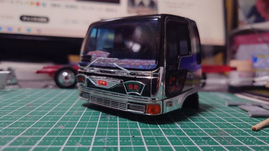 デコトラ】 フジミ 1/32 日野クルージングレンジャー冷凍車 製作④