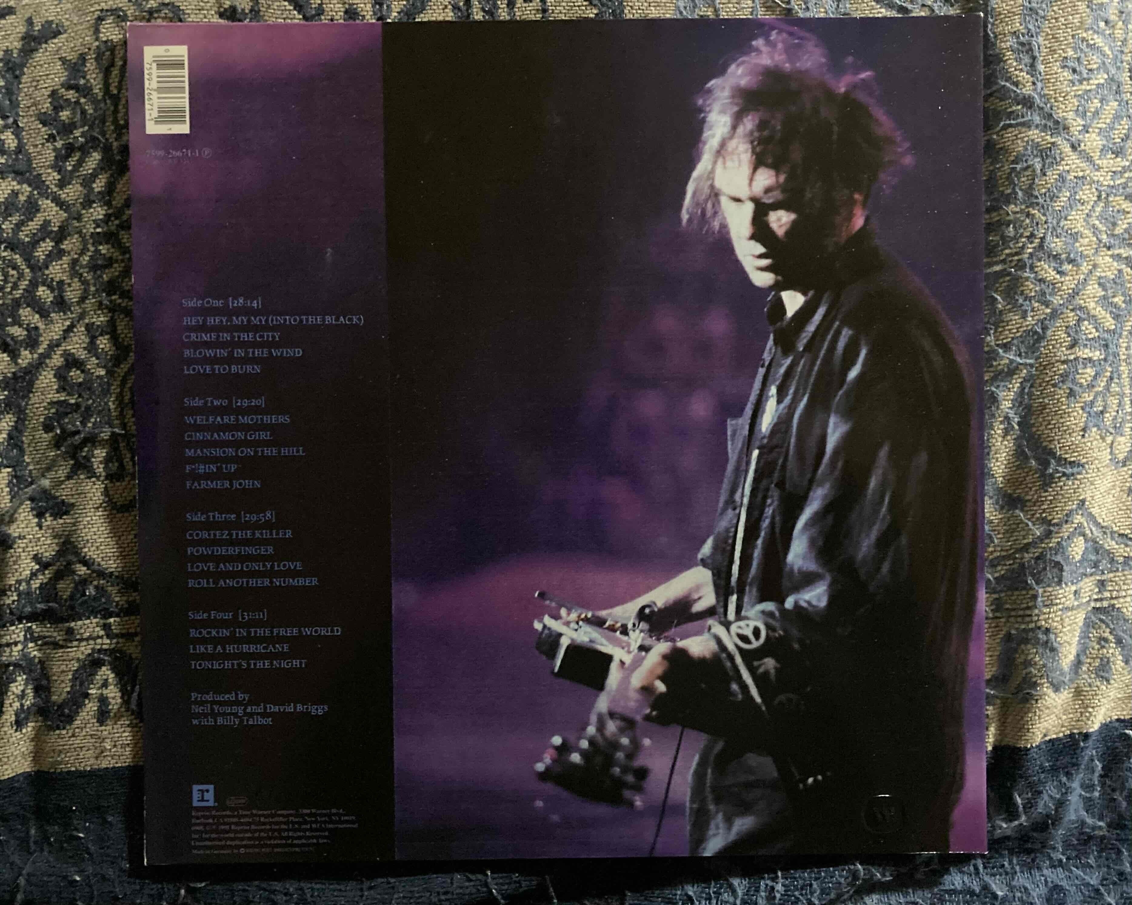 Neil Young ＆ Crazy Horse [ Weld ] EU Reprise-7599-26671-1