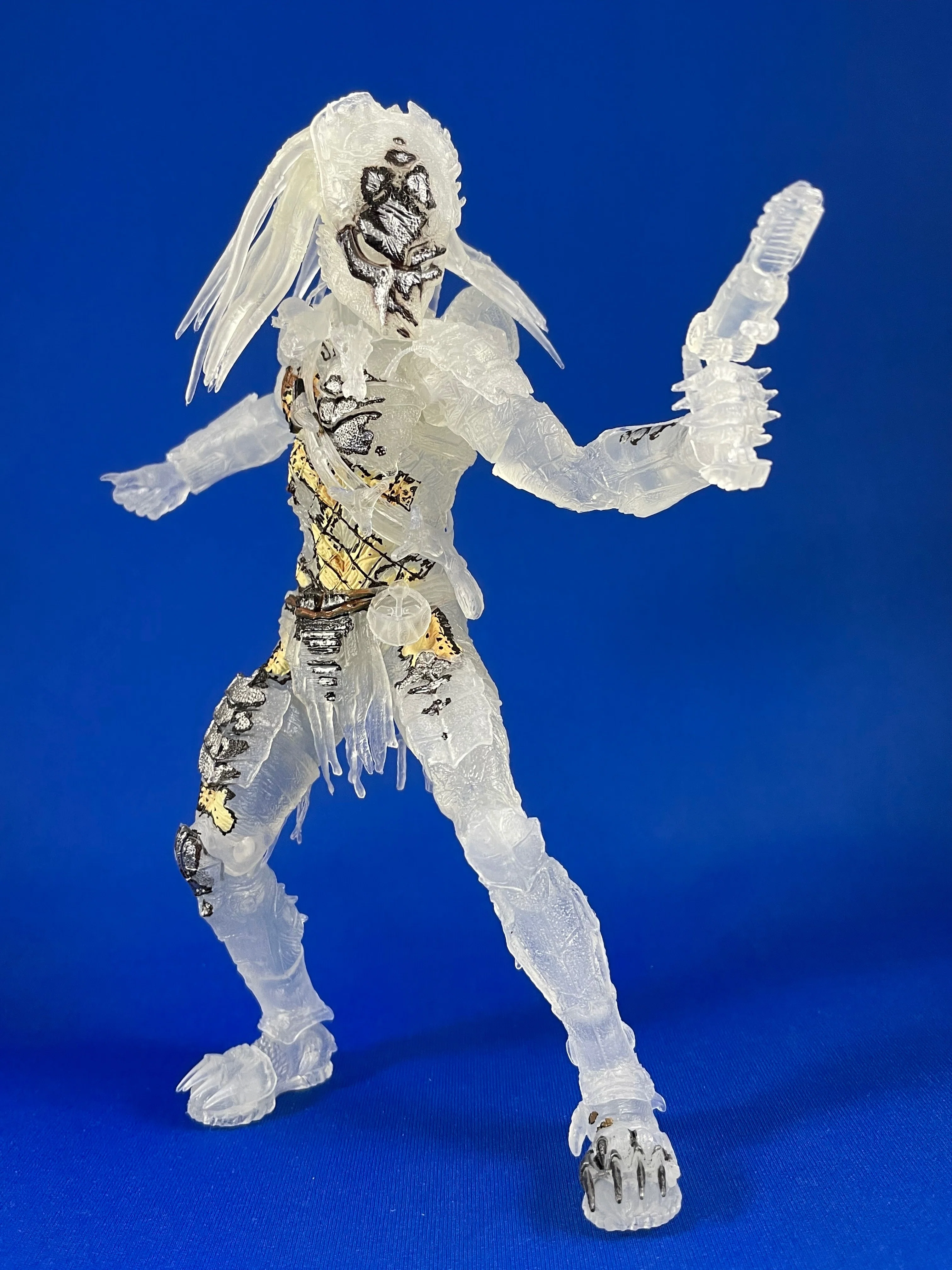 固定フィギュア…ではない！？】NECA ウルフプレデター ミッドクローク
