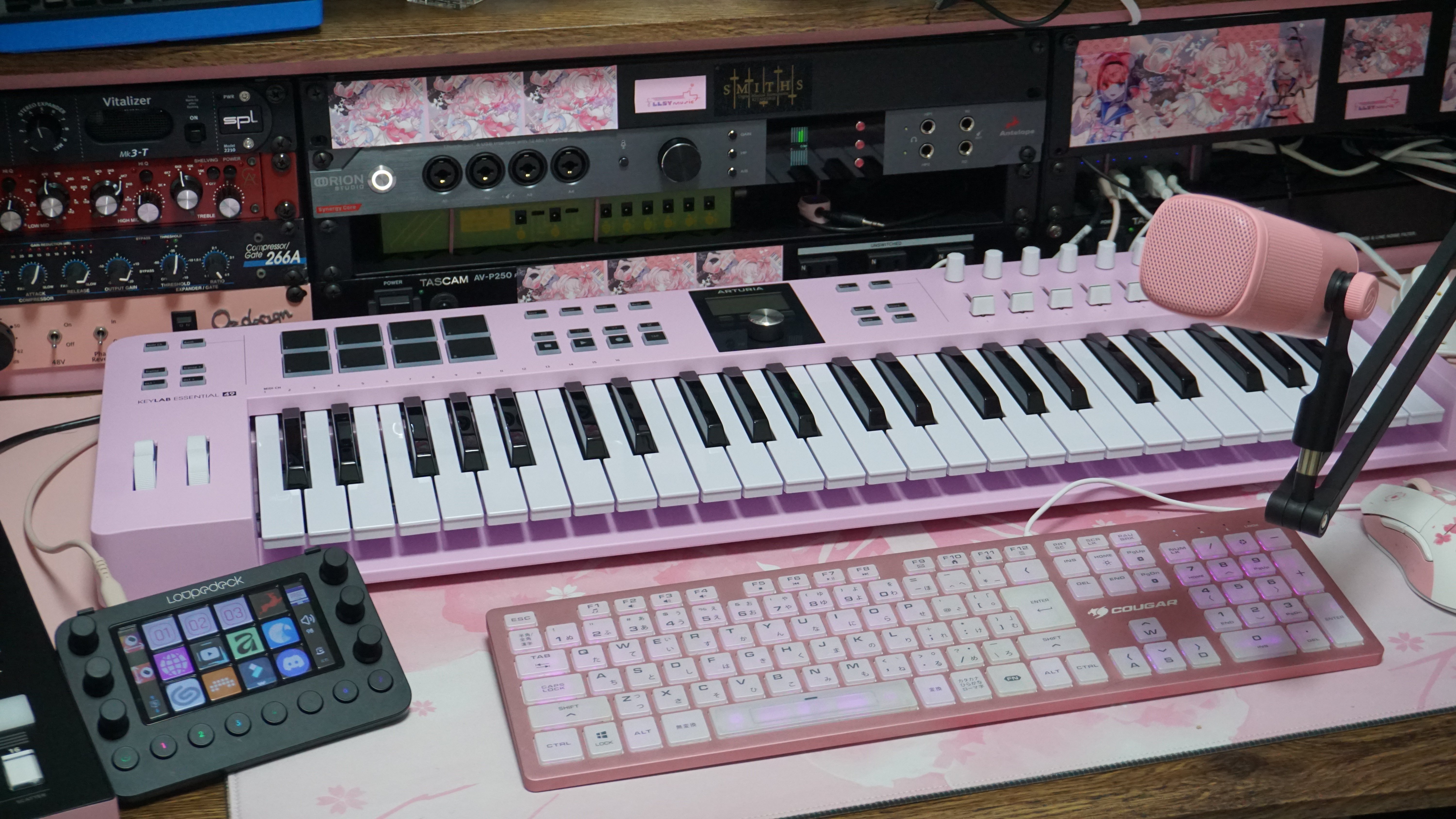 世界で一番かわいいMIDIキーボード【Arturia Keylab Essential