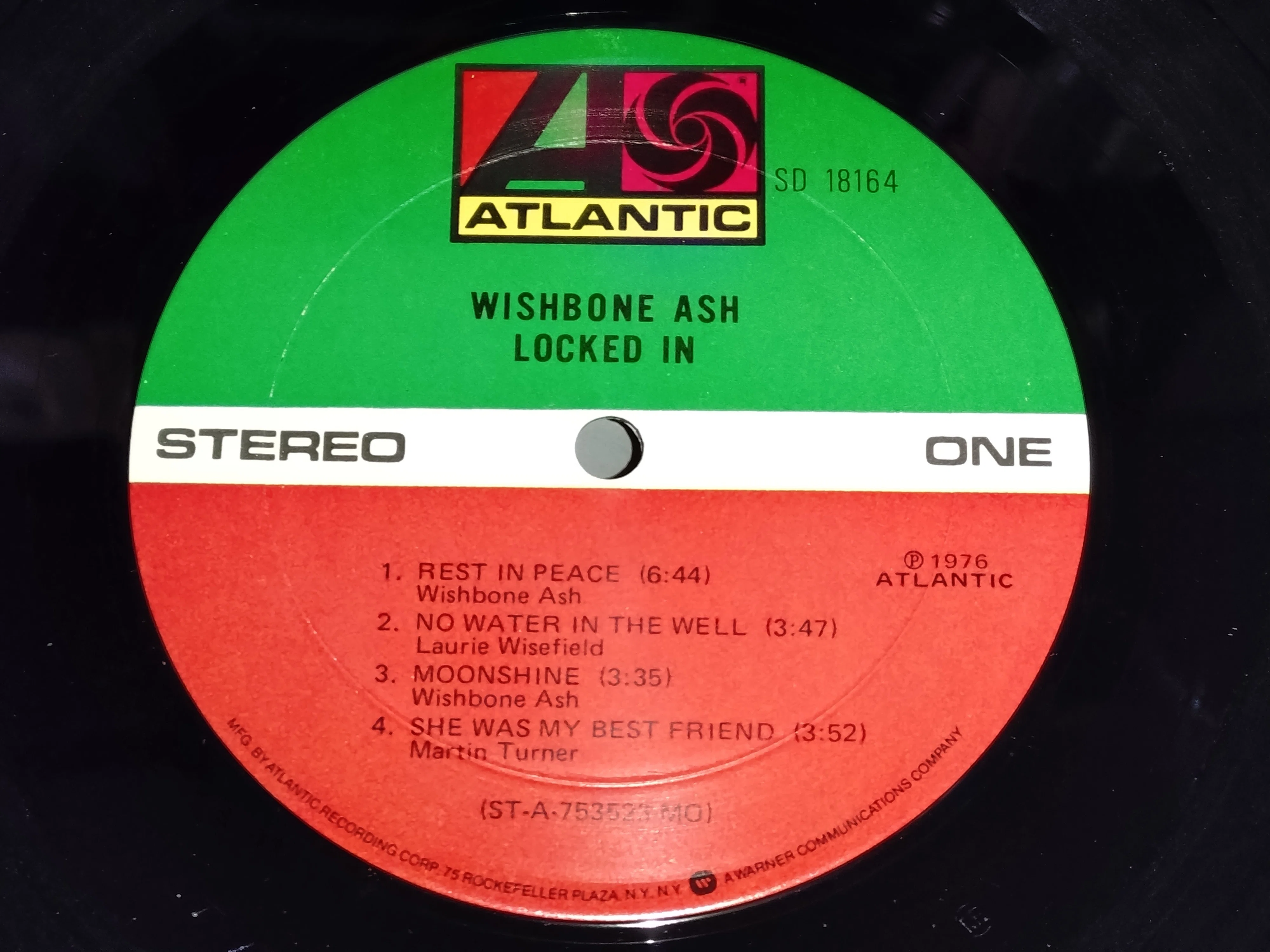 Locked In】(1976) Wishbone Ash 米国進出を賭けたサザン・ロックに
