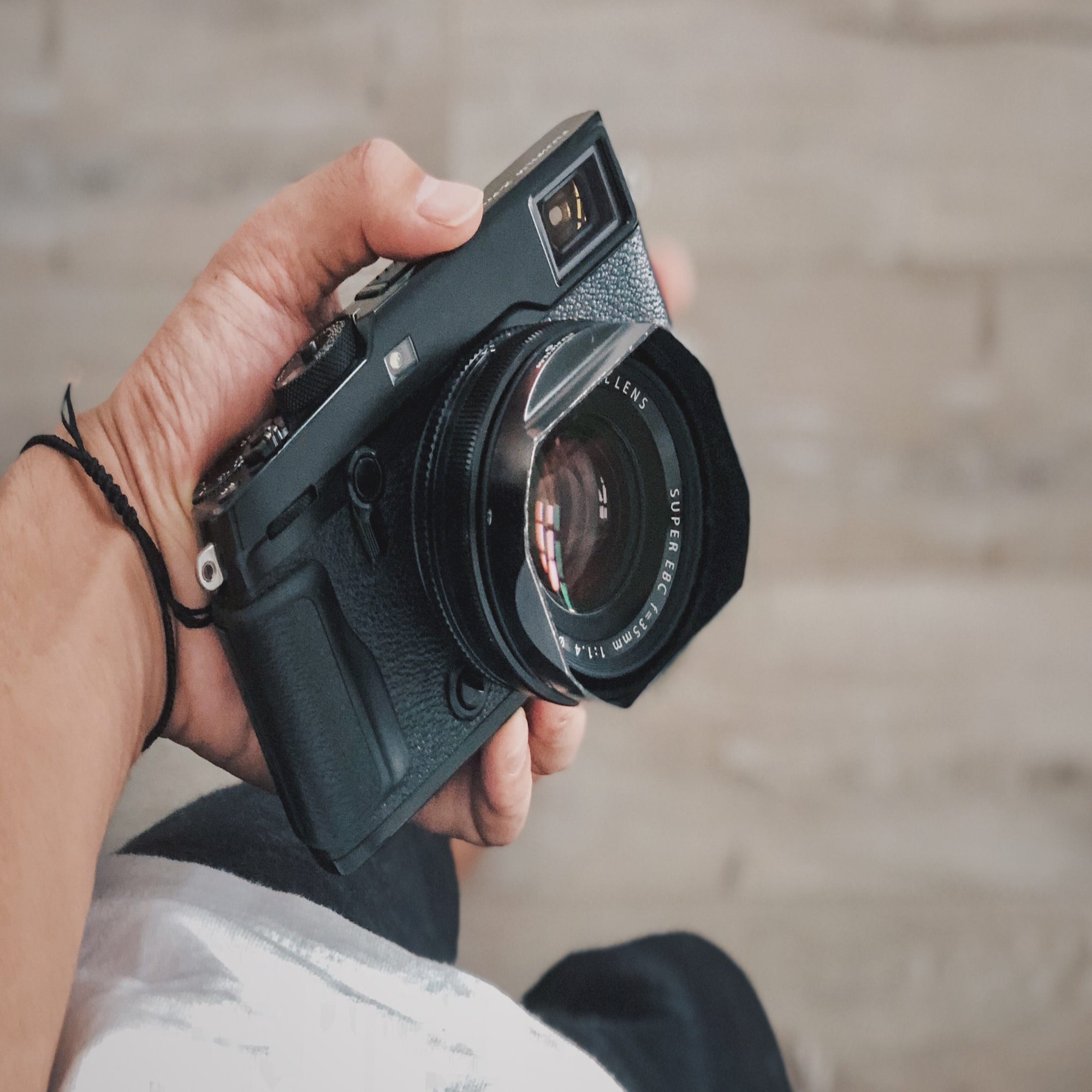 FUJIFILM「XF35mm F1.4 R」1年使用レビュー。最初の単焦点レンズはこれ