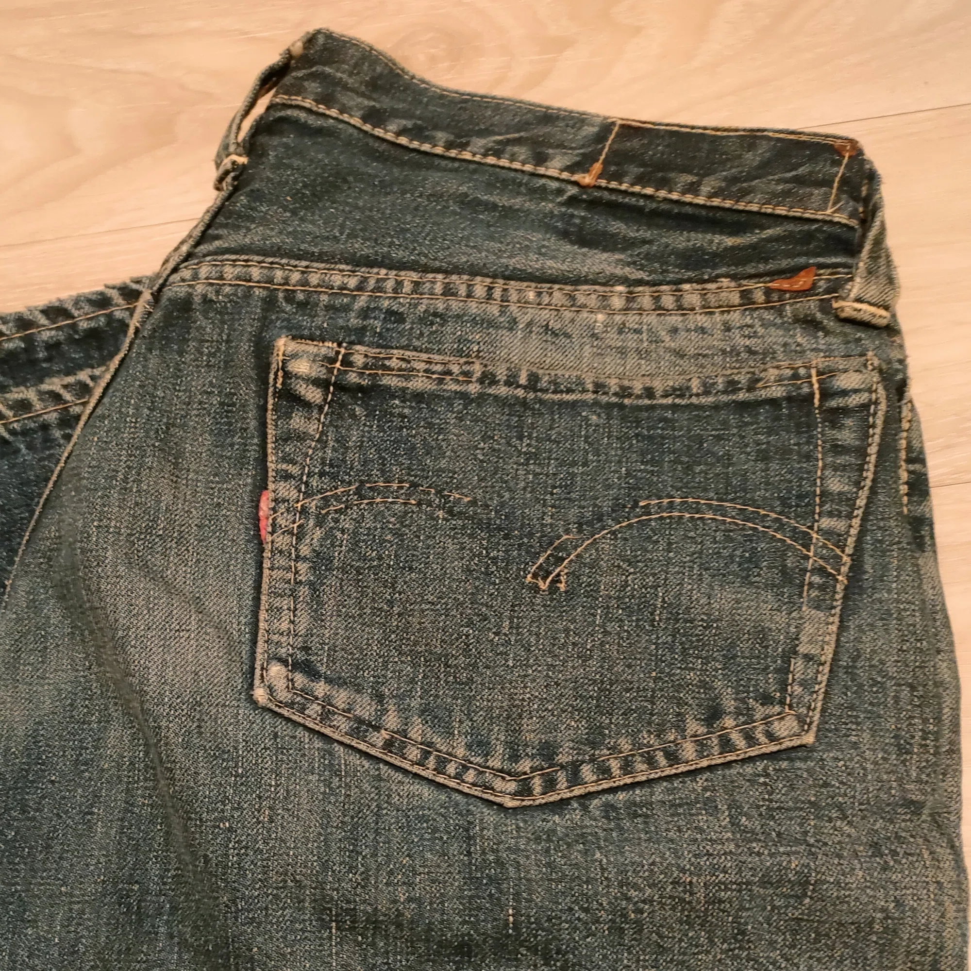 コレクションの価値を決めるのは誰か？ リーバイス501XXの価格高騰 