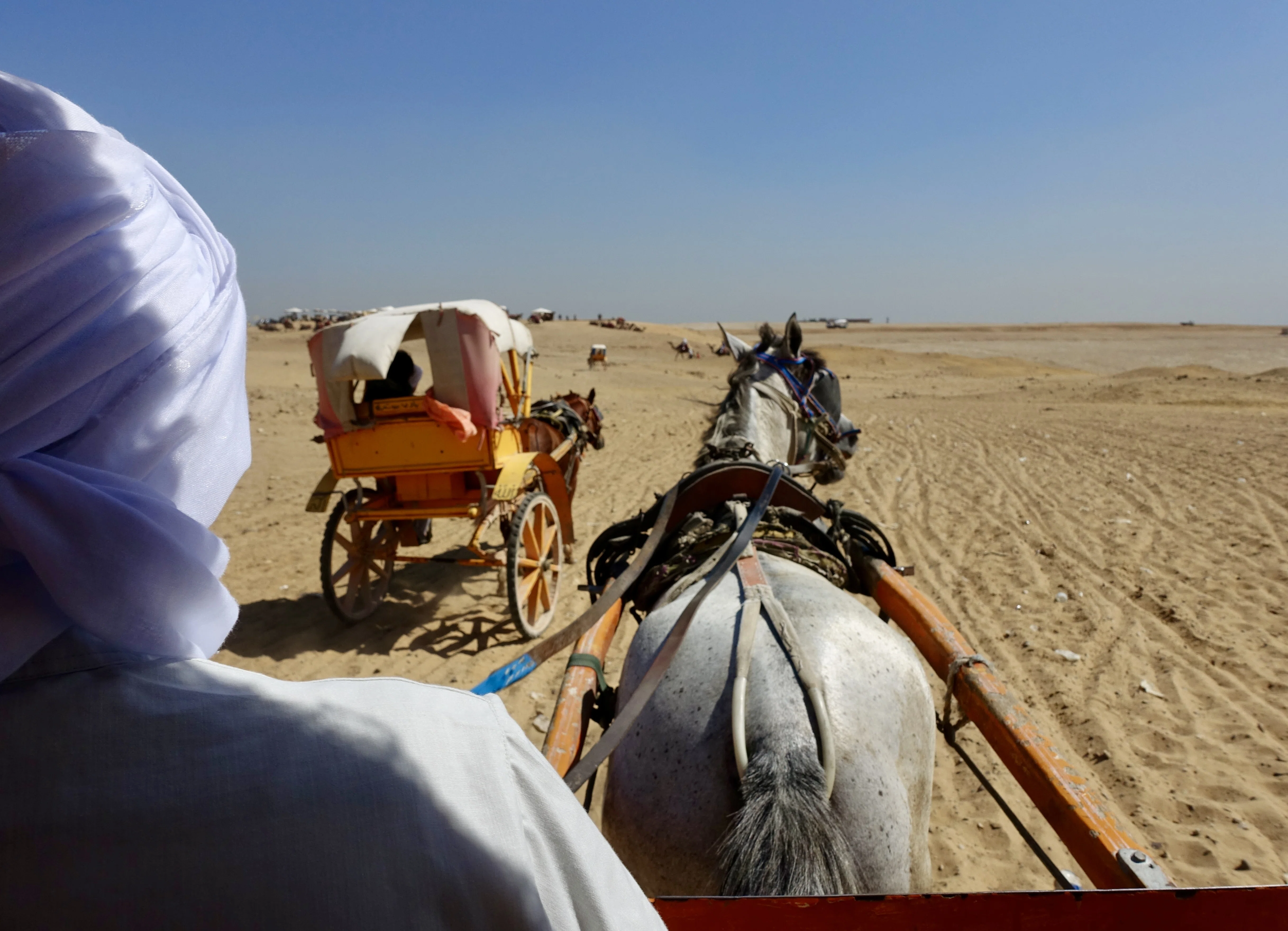 Egypt旅✈︎Day1②】砂漠で笑って、走って、ヘトヘト。ギザ観光と初