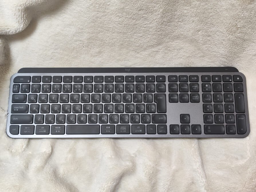 MX KEYS S（KX800sGR）レビュー｜毎日使う人ほど満足度が高い“投資型