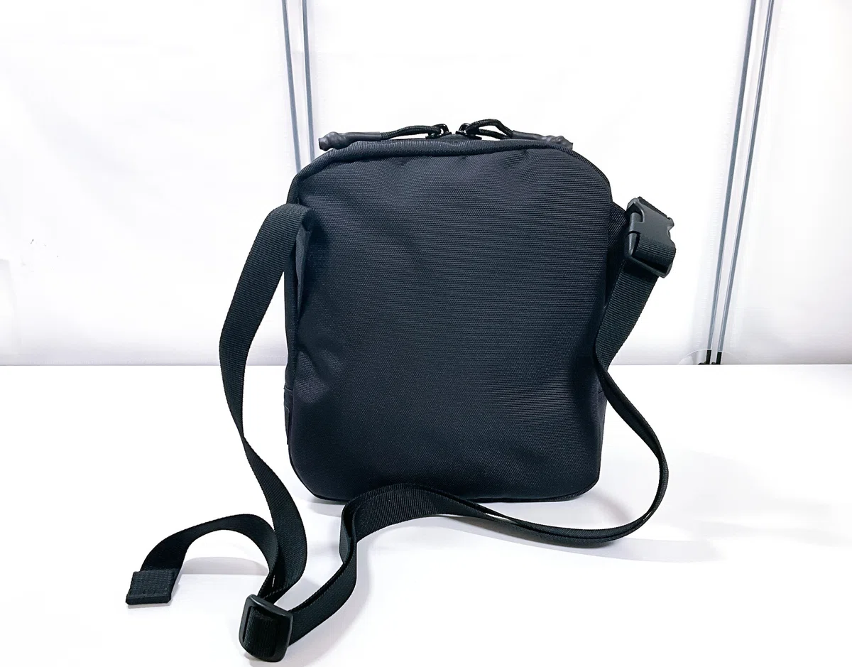 BRIEFING】「SQ SHOULDER LE」レビュー【小型だけど収納力がある 