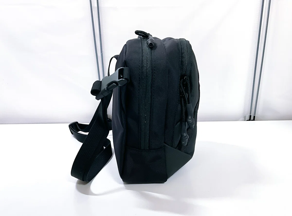 BRIEFING】「SQ SHOULDER LE」レビュー【小型だけど収納力がある 