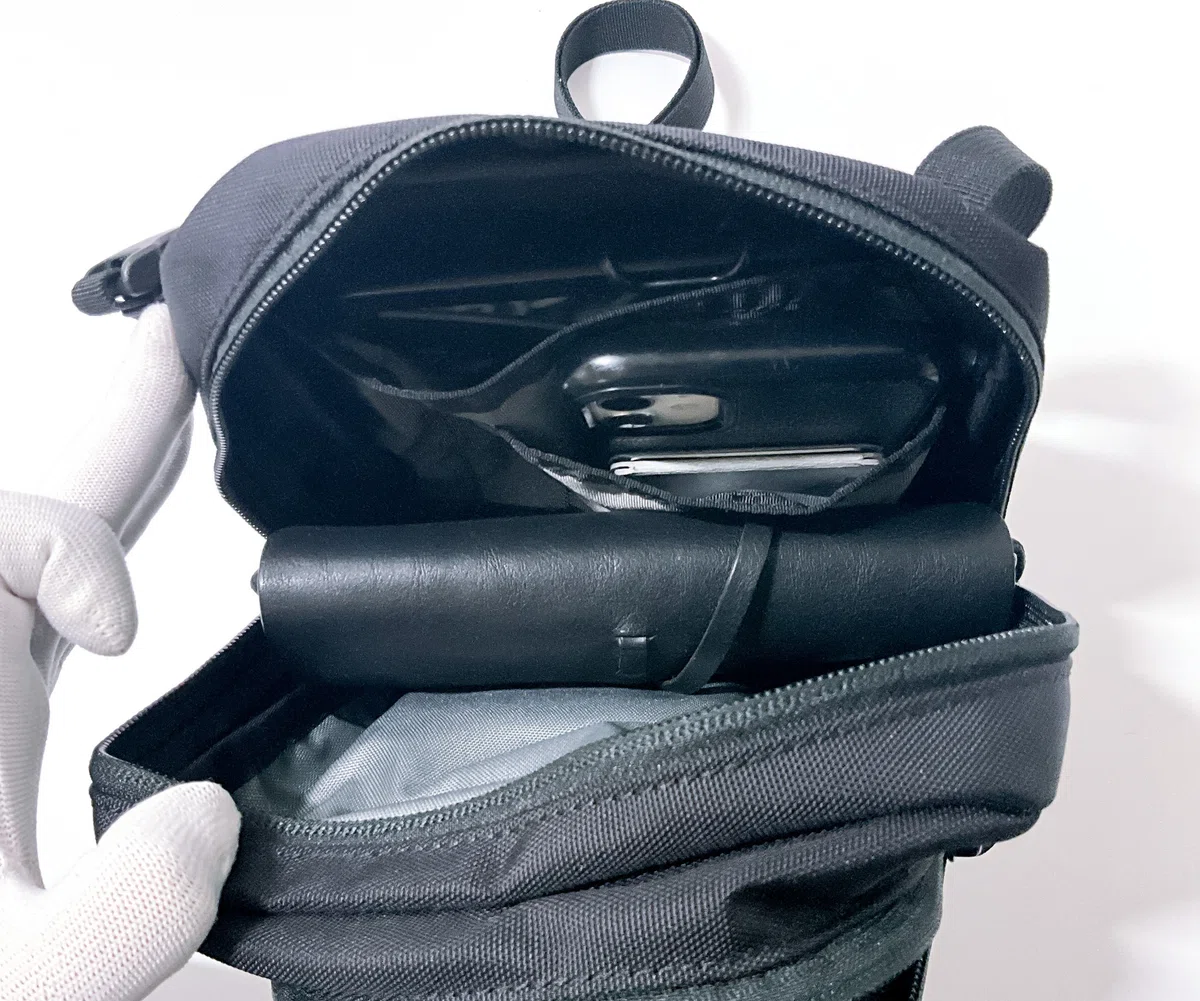 BRIEFING】「SQ SHOULDER LE」レビュー【小型だけど収納力がある 