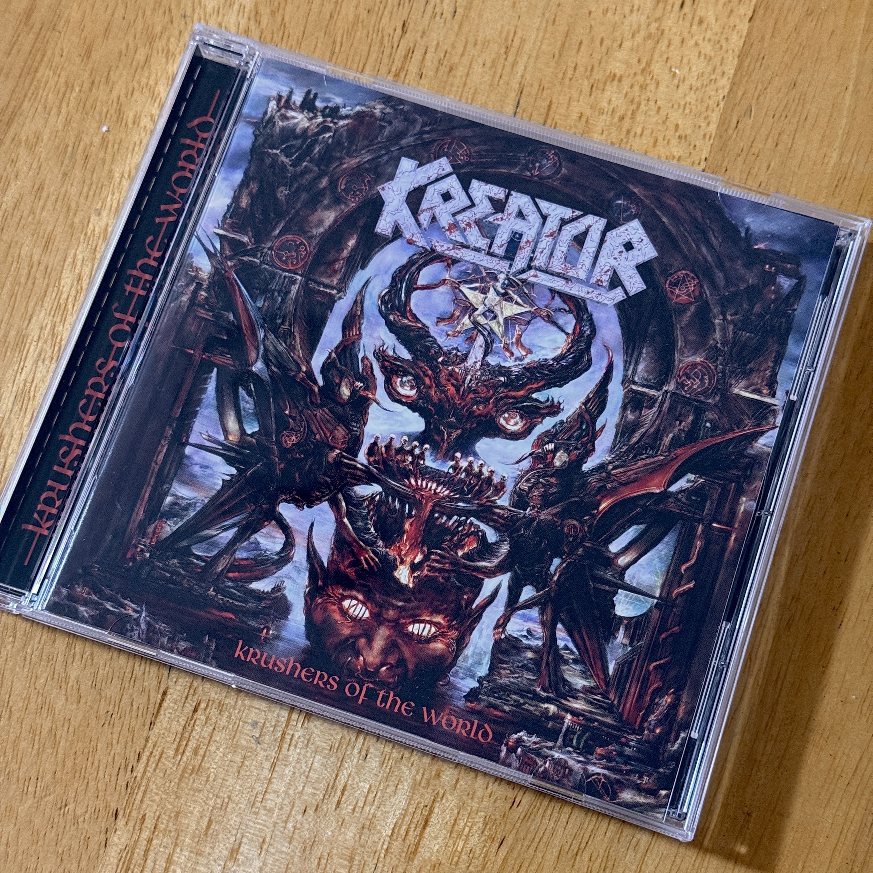 レビュー／KREATORの「KRUSHERS OF THE WORLD」はスラッシュ・メタルの