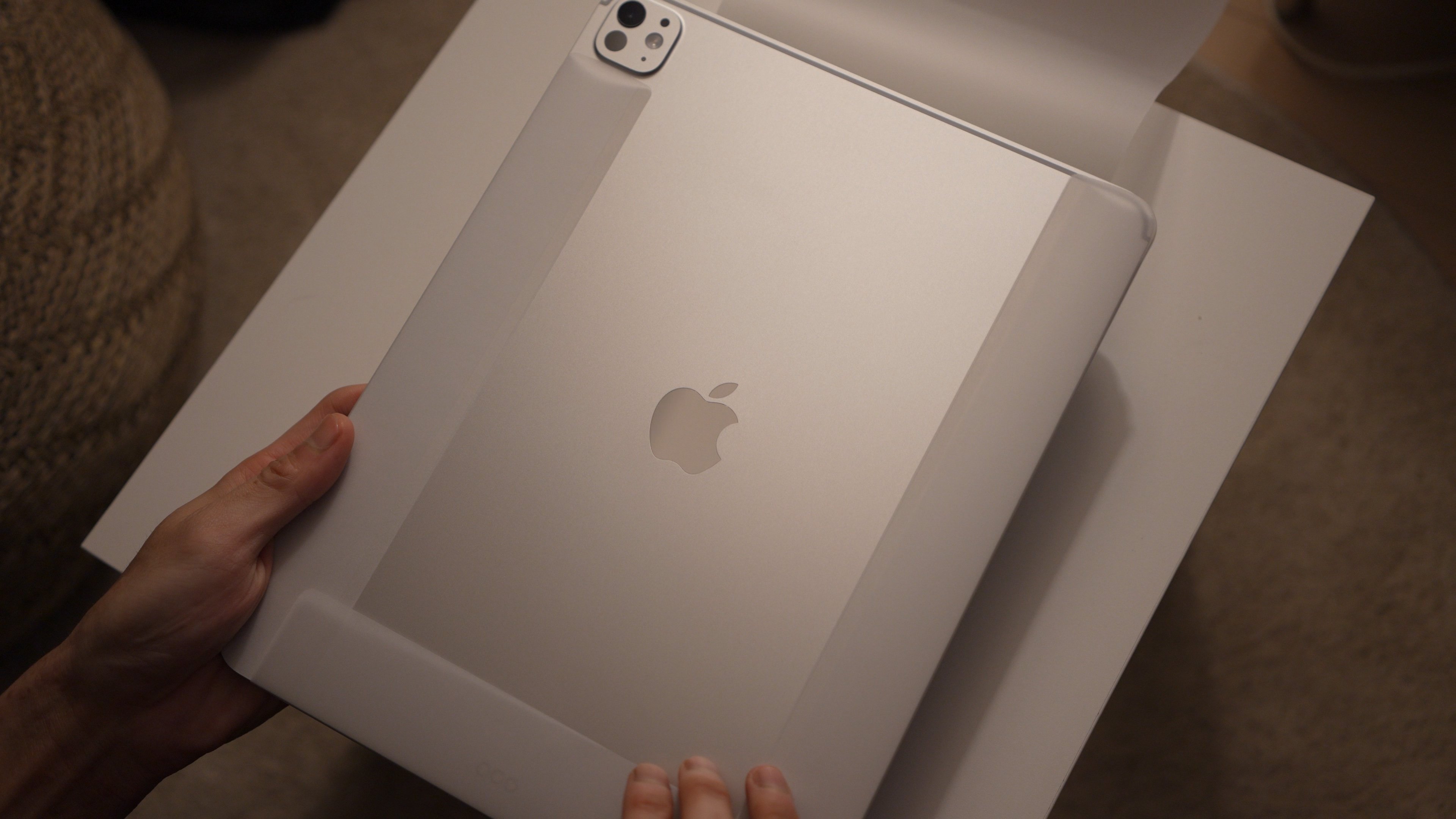 iPad Pro 13インチ (M5) を買った｜織田レモネ